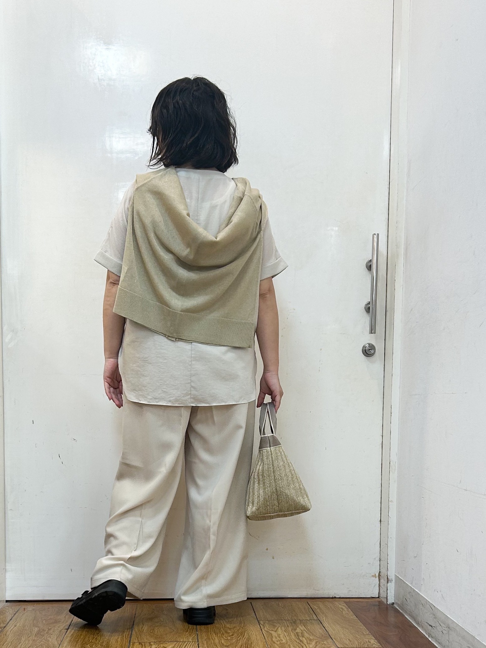 haruさんの「SHOO･LA･RUE｜【さらり快適/洗濯機可/S-LL】シアーラメカーディガン」を使ったコーディネート