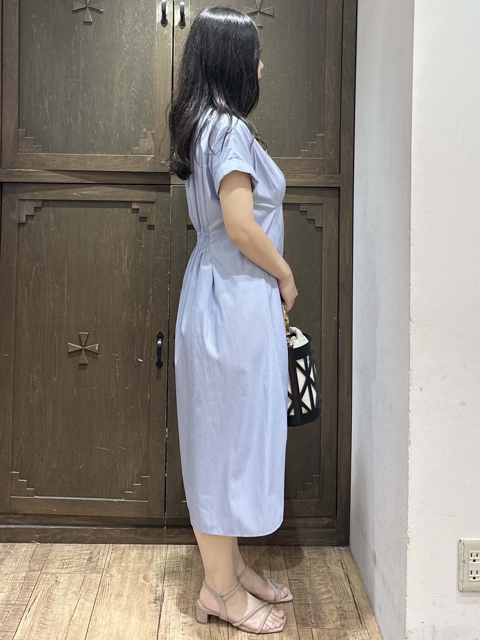 kanaさんの「index｜【接触冷感／UV】ストライプタックシャツワンピース《洗濯機OK》」を使ったコーディネート