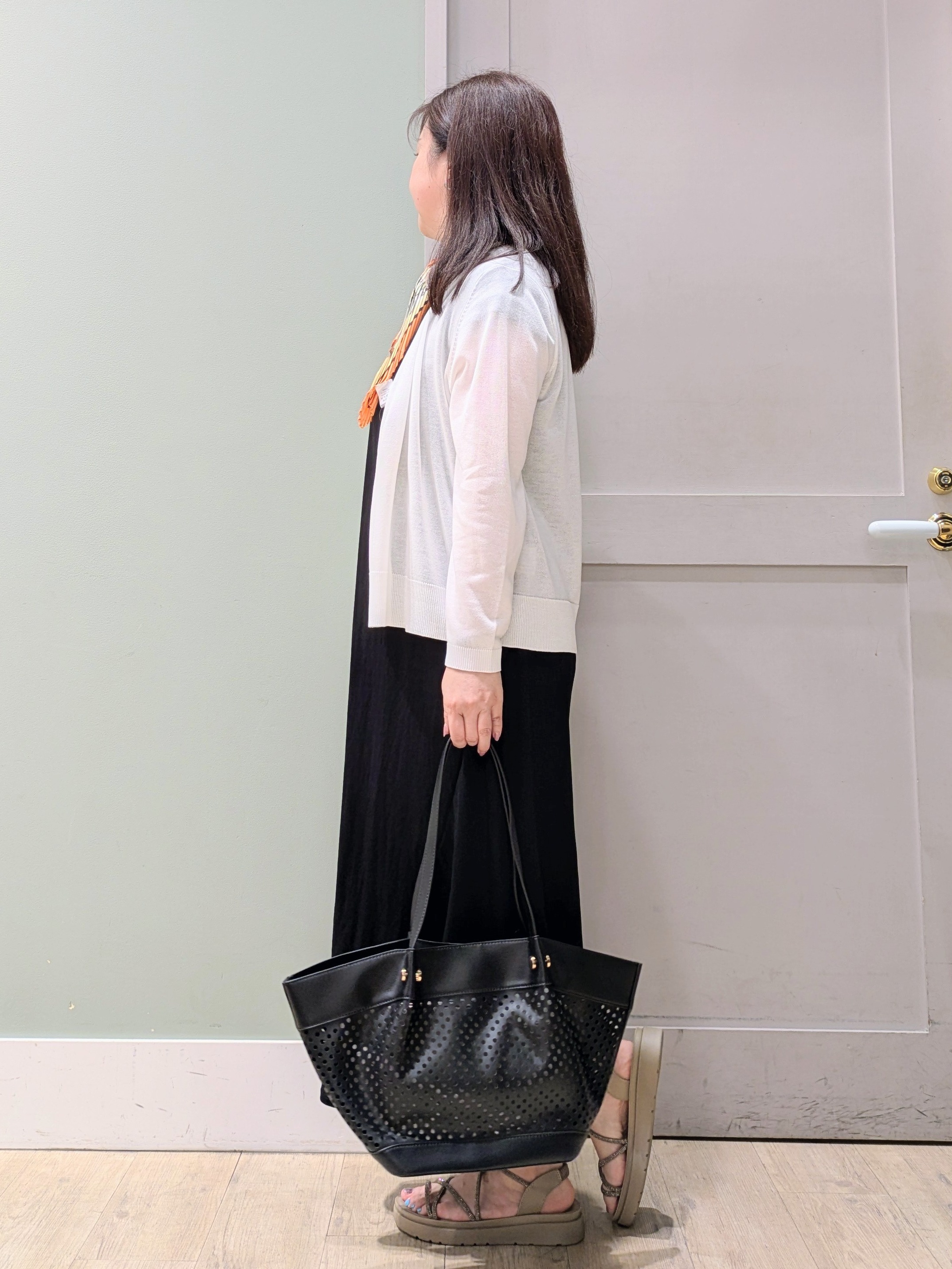 チグ♪さんの「grove｜高評価！【接触冷感／UVカットetc】ベーシックショートカーディガン」を使ったコーディネート
