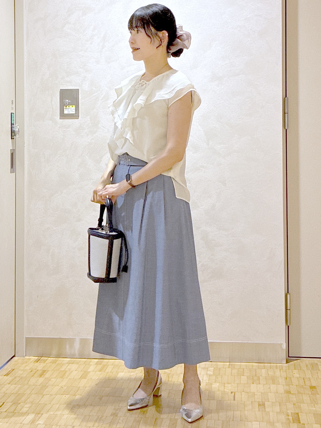  beni_gingerさんの「Reflect｜【通気性あり／涼しい／マシンウォッシャブル】フリルブラウス」を使ったコーディネート