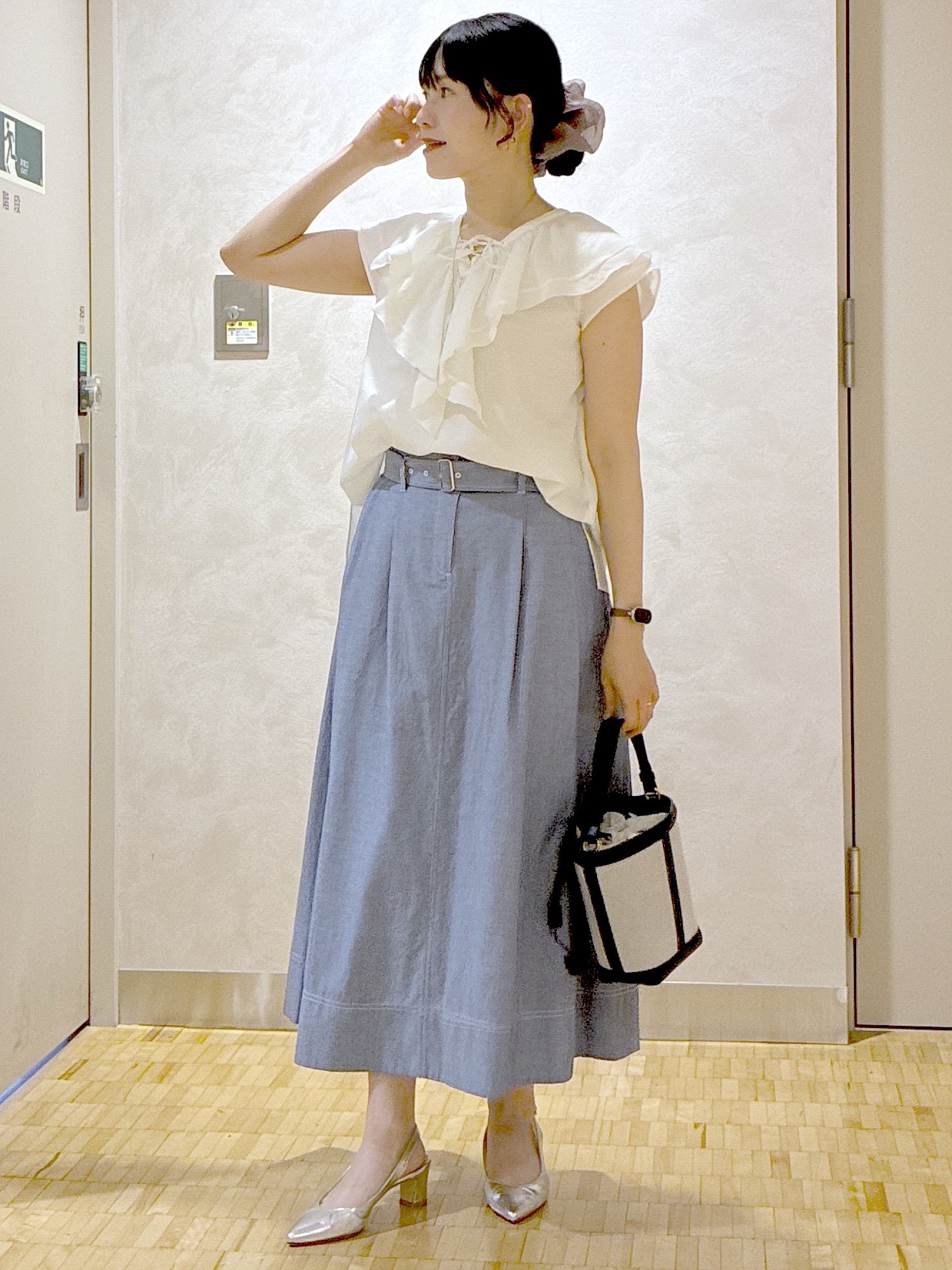  beni_gingerさんの「Reflect｜【通気性あり／涼しい／マシンウォッシャブル】フリルブラウス」を使ったコーディネート