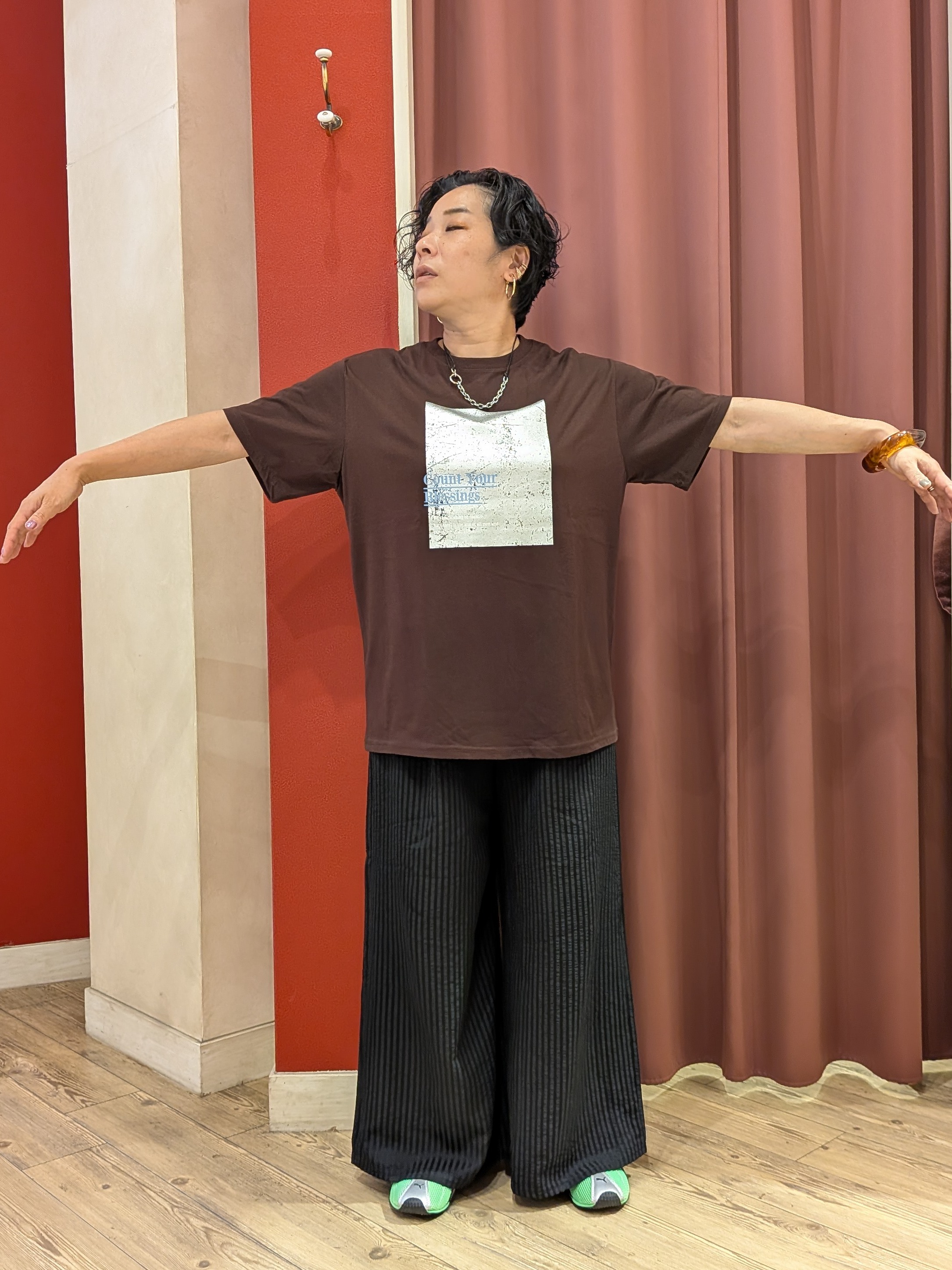 cameさんの「SHOO･LA･RUE｜【ひんやり/S-LL】選べる4柄　デイリー使いにぴったりな 大人の頼れるTシャツ」を使ったコーディネート