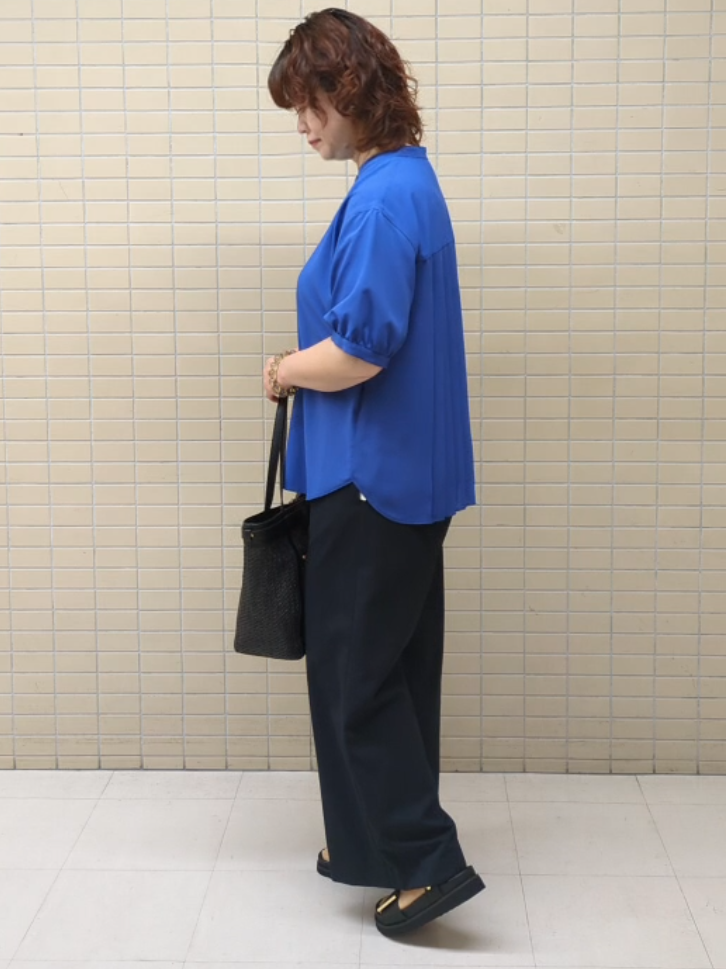 ハム太郎さんの「Reflect｜【単品使い◎】ペプラムベスト＋リラクシーパンツセット」を使ったコーディネート