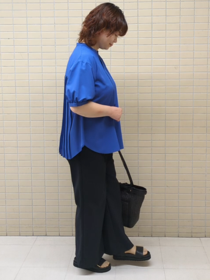 ハム太郎さんの「Reflect｜【単品使い◎】ペプラムベスト＋リラクシーパンツセット」を使ったコーディネート