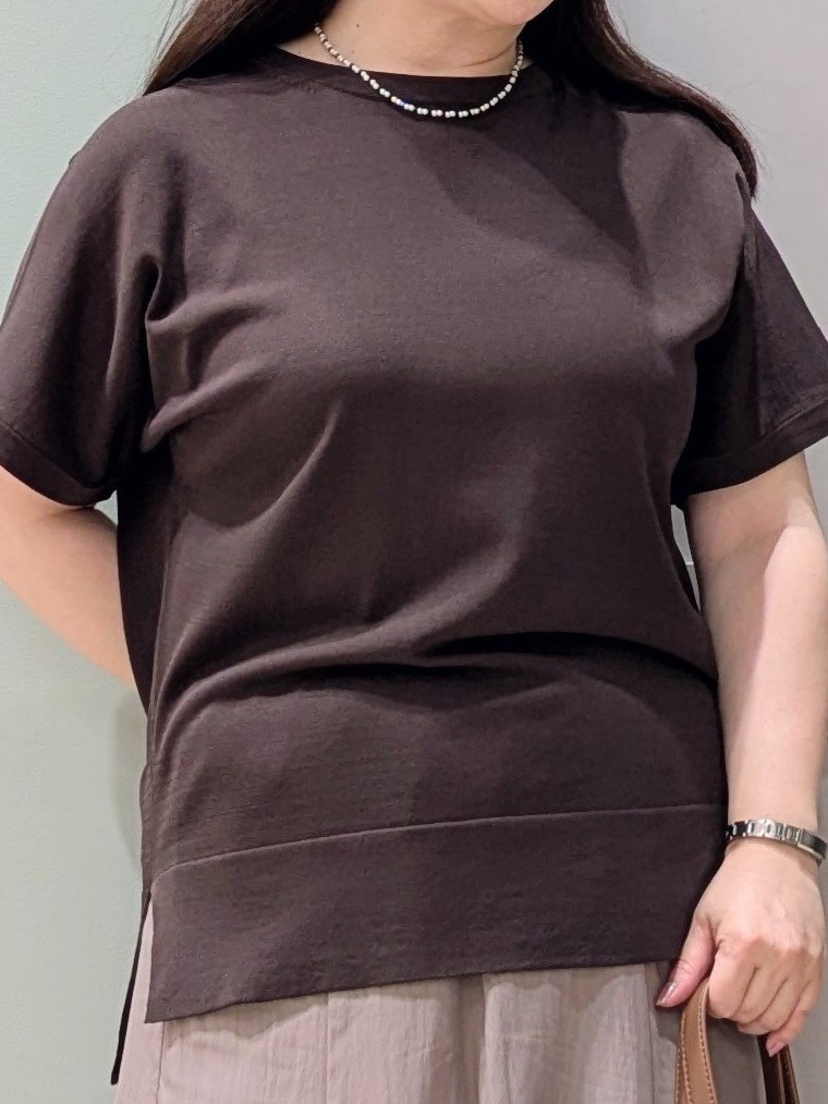 チグ♪さんの「grove｜【シリーズ累計36万枚！やわらかドライタッチ】夏にうれしい多機能ロングニット」を使ったコーディネート