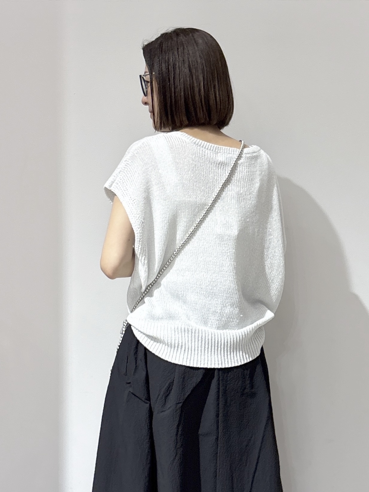 NAKAさんの「OPAQUE.CLIP｜ラメメッシュ フレンチスリーブニット【洗濯機OK】」を使ったコーディネート