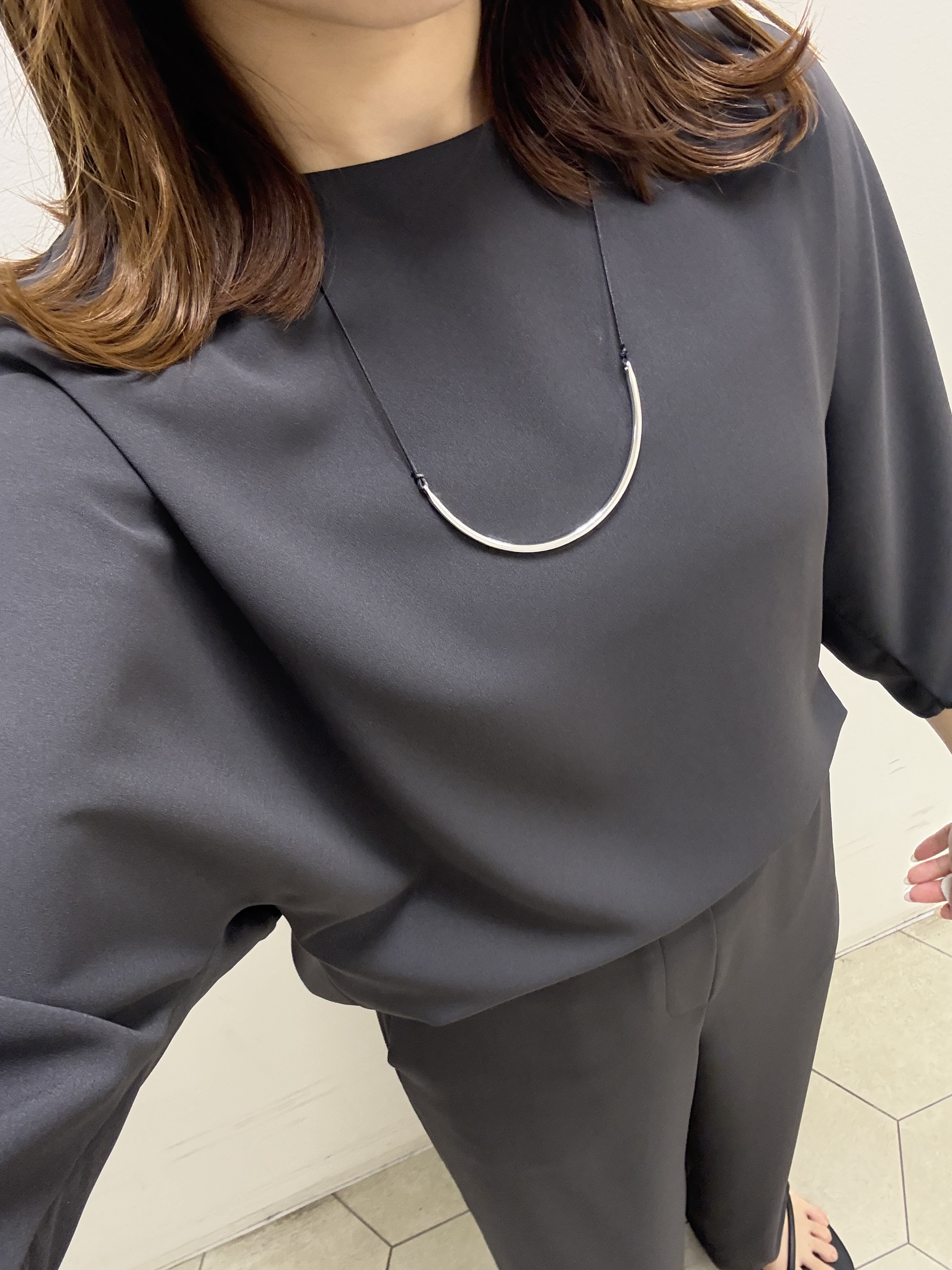 kahoさんの「INDIVI｜【接触冷感／透湿／着る日傘】ドルマントップス」を使ったコーディネート