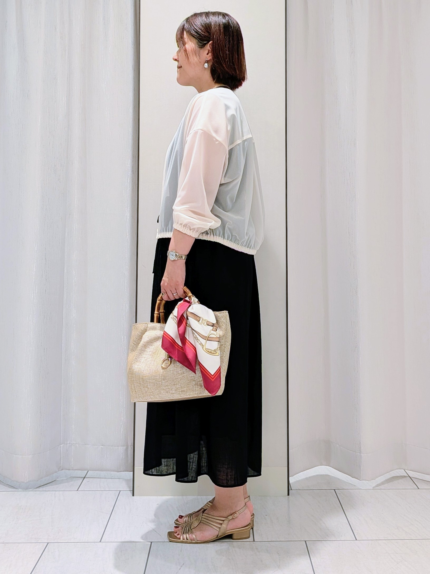 Onumaさんの「UNTITLED｜トリコットシアーブラウス」を使ったコーディネート