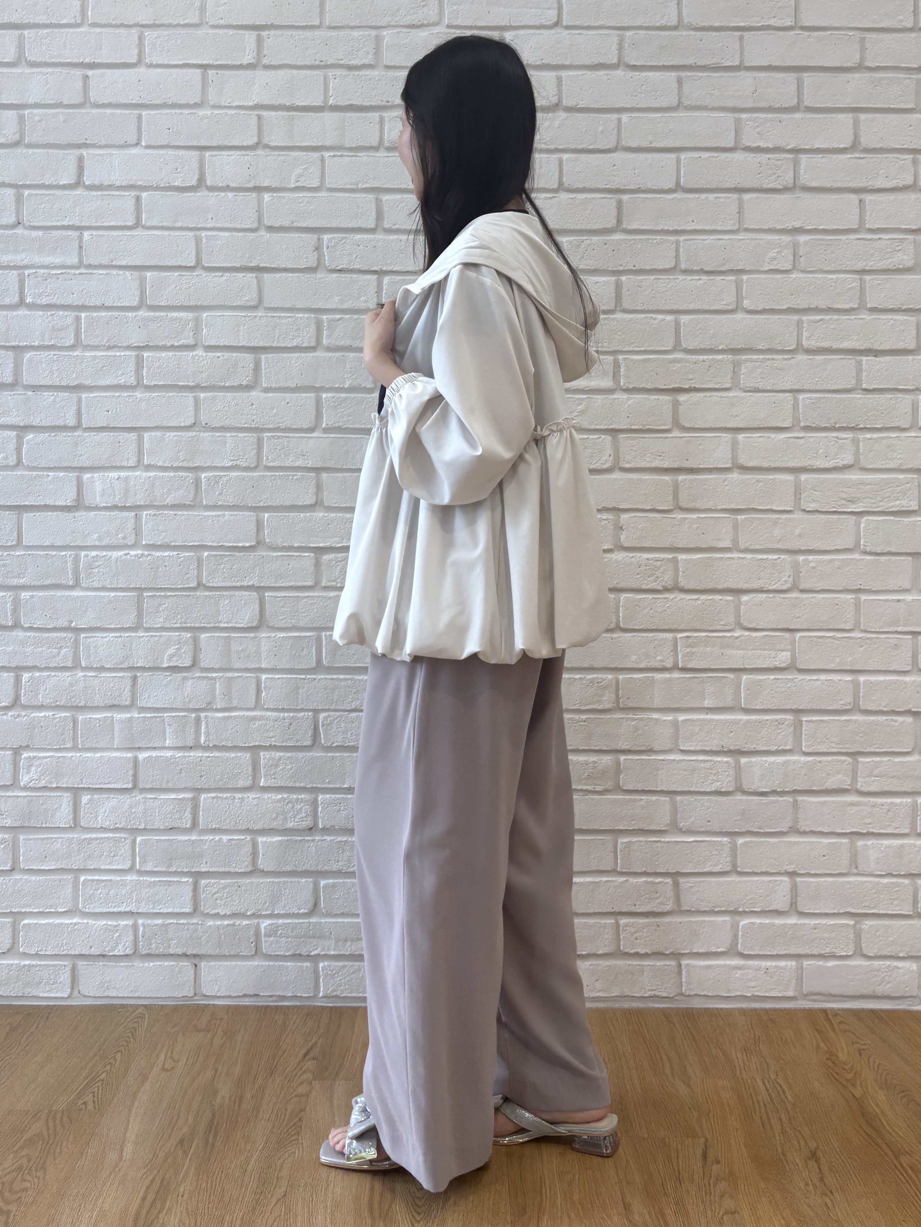 AOIさんの「Couture brooch｜レースハギブラウス」を使ったコーディネート