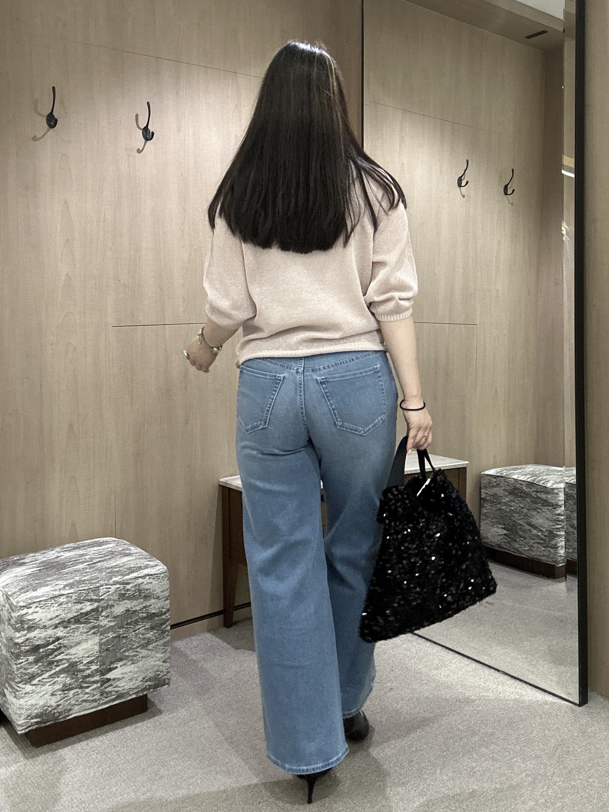 YURIさんの「UNTITLED｜【洗える/ゆったり】クルーネックドライニット」を使ったコーディネート