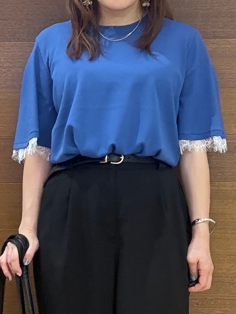 maichiさんの「OPAQUE.CLIP｜【遮熱性】袖口レース フレアスリーブニット《洗濯機OK／抗ピル》」を使ったコーディネート