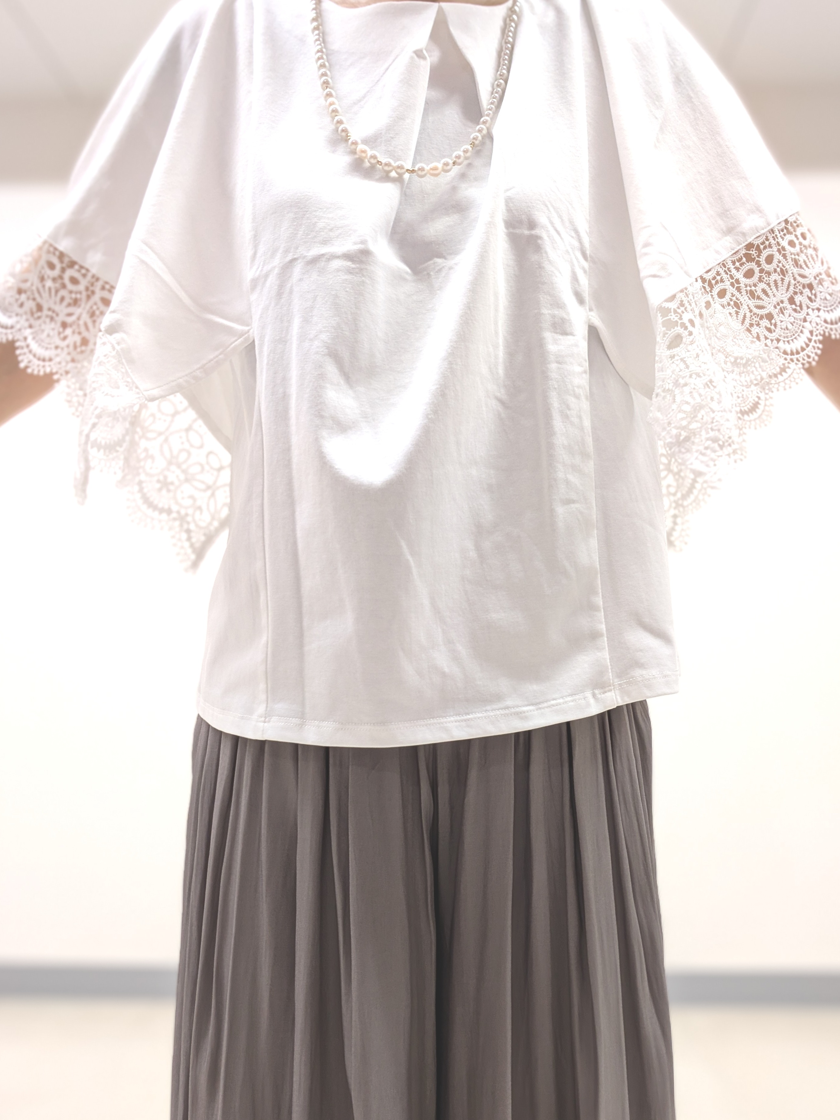 Ariさんの「Reflect｜【UVカット／接触冷感】スカラップレースジャージカットソー」を使ったコーディネート