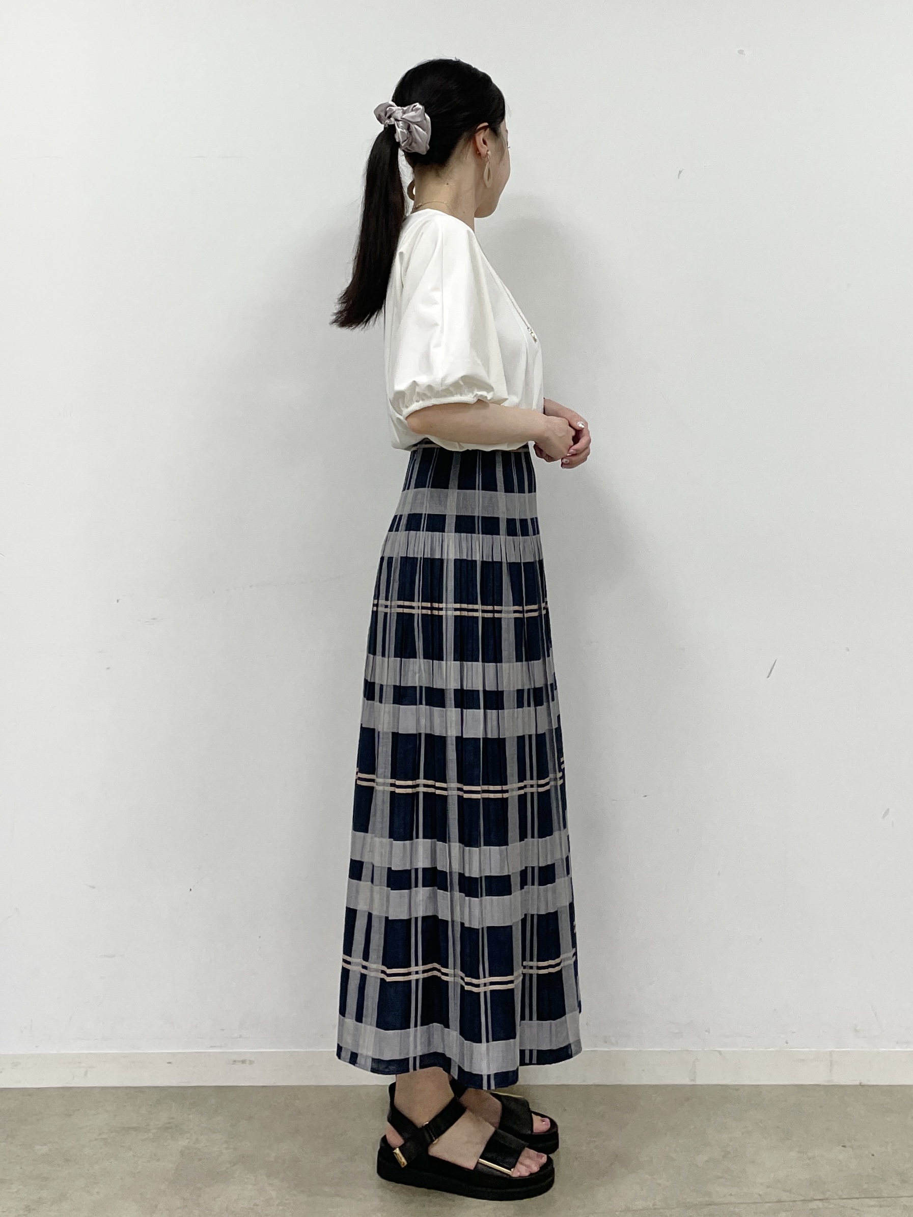 Momoさんの「Reflect｜【UVカット／接触冷感／吸水速乾】ギャザースリーブカットソー」を使ったコーディネート