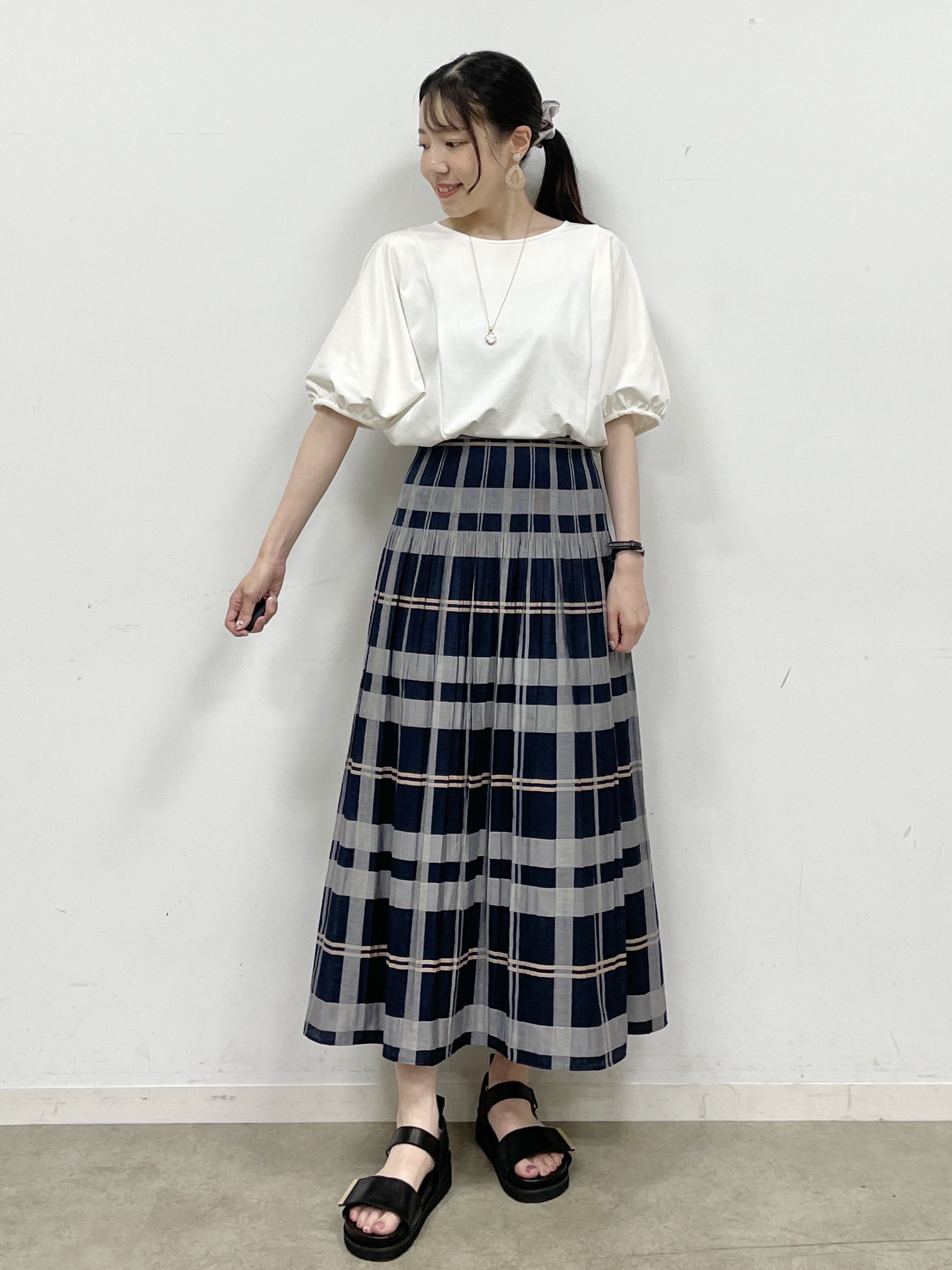 Momoさんの「Reflect｜【UVカット／接触冷感／吸水速乾】ギャザースリーブカットソー」を使ったコーディネート