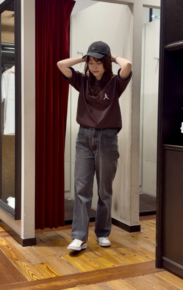 かわぴーさんの「TAKEO KIKUCHI｜【BOWLER HAT LABEL】アイスクリアコットンボーラーハットウォーカー 半袖ポケT」を使ったコーディネート