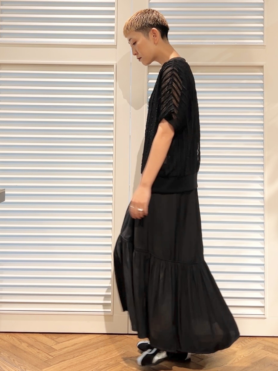 OCHIAIさんの「DRESSTERIOR｜シアーメッシュプルオーバー」を使ったコーディネート