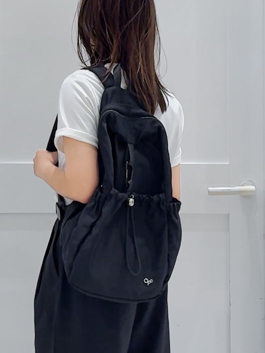 yuka.aさんの「OPAQUE.CLIP｜ロゴプリント刺繍アソートTシャツ【洗濯機OK】」を使ったコーディネート