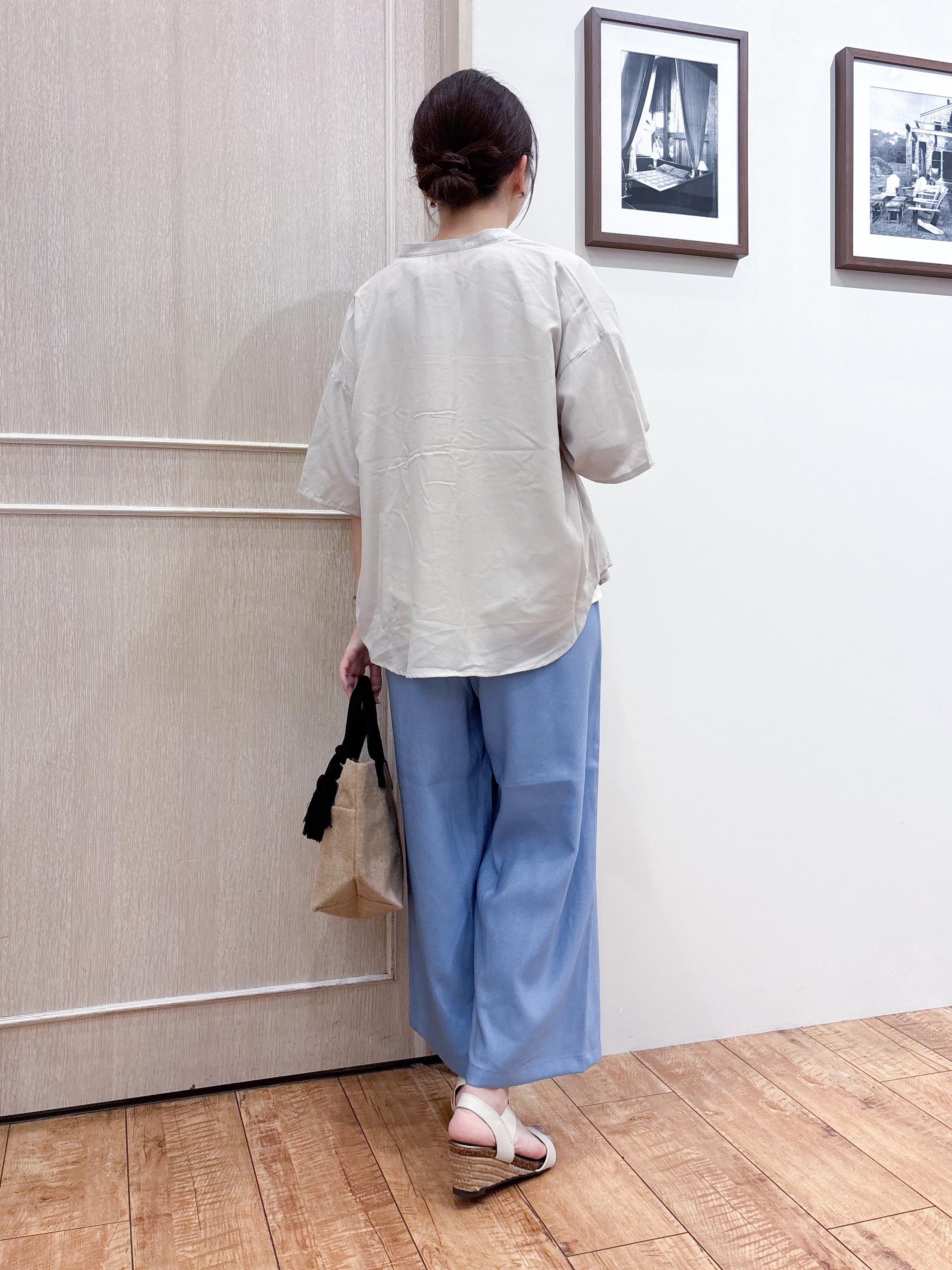 なみさんの「SHOO･LA･RUE｜【洗濯機可/S-LL】大人の抜け感 ゆるっと5分袖シャツ」を使ったコーディネート