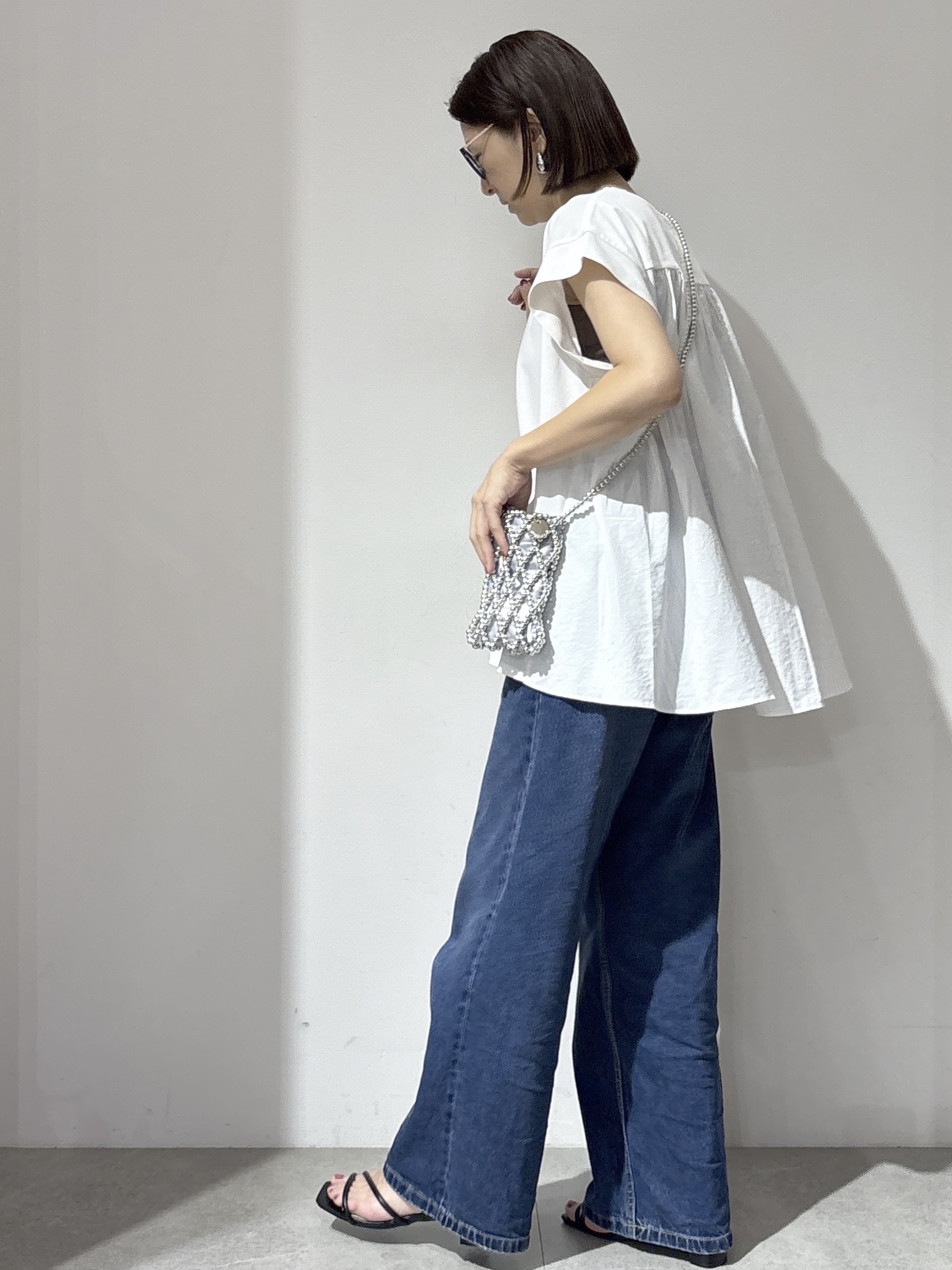 NAKAさんの「OPAQUE.CLIP｜【接触冷感】バックフレアドッキングカットソー《洗濯機OK》」を使ったコーディネート