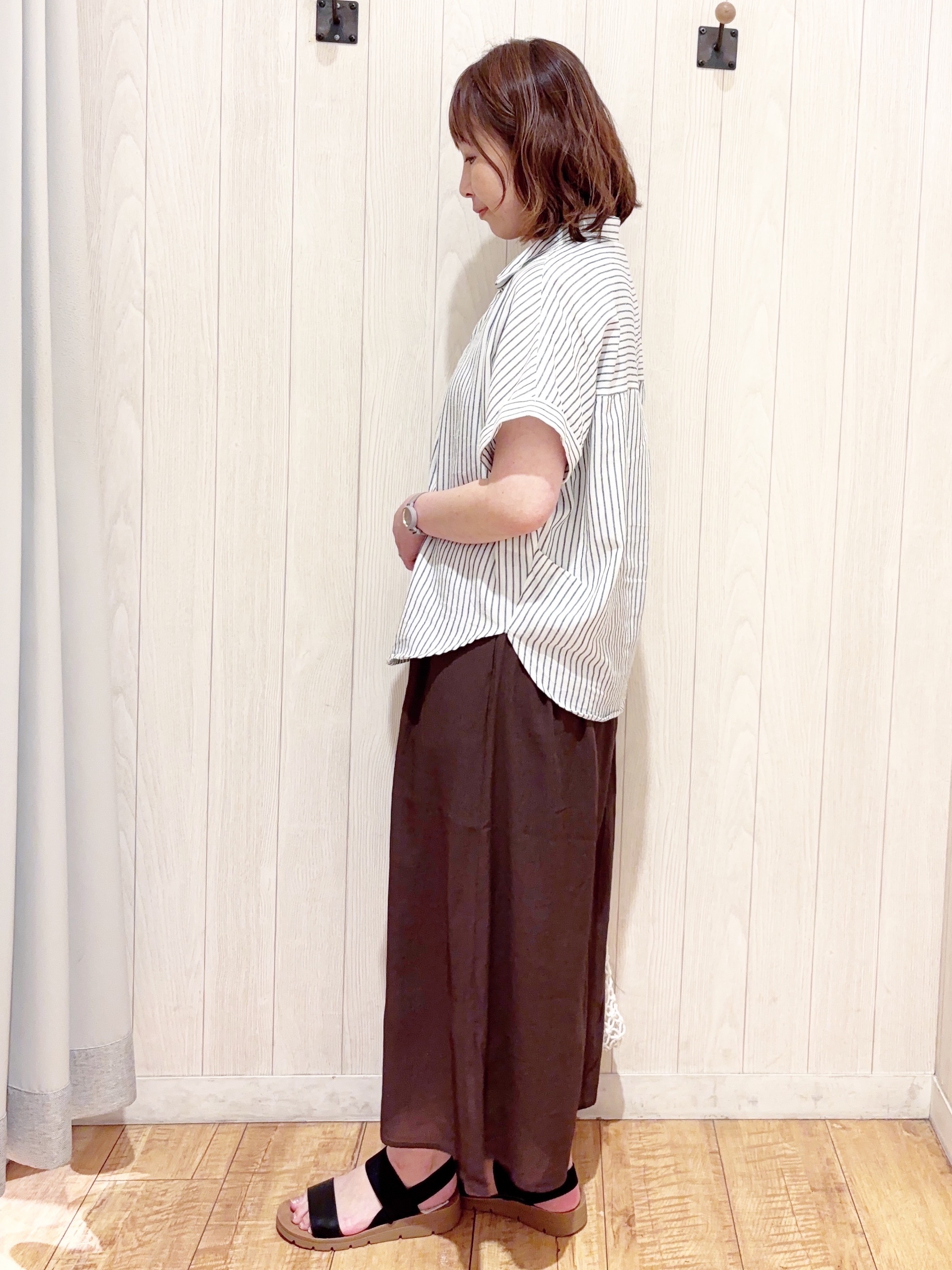 あいこさんの「SHOO･LA･RUE｜【ひんやり/UV】インせず着られる フレンチリネンスキッパーシャツ」を使ったコーディネート