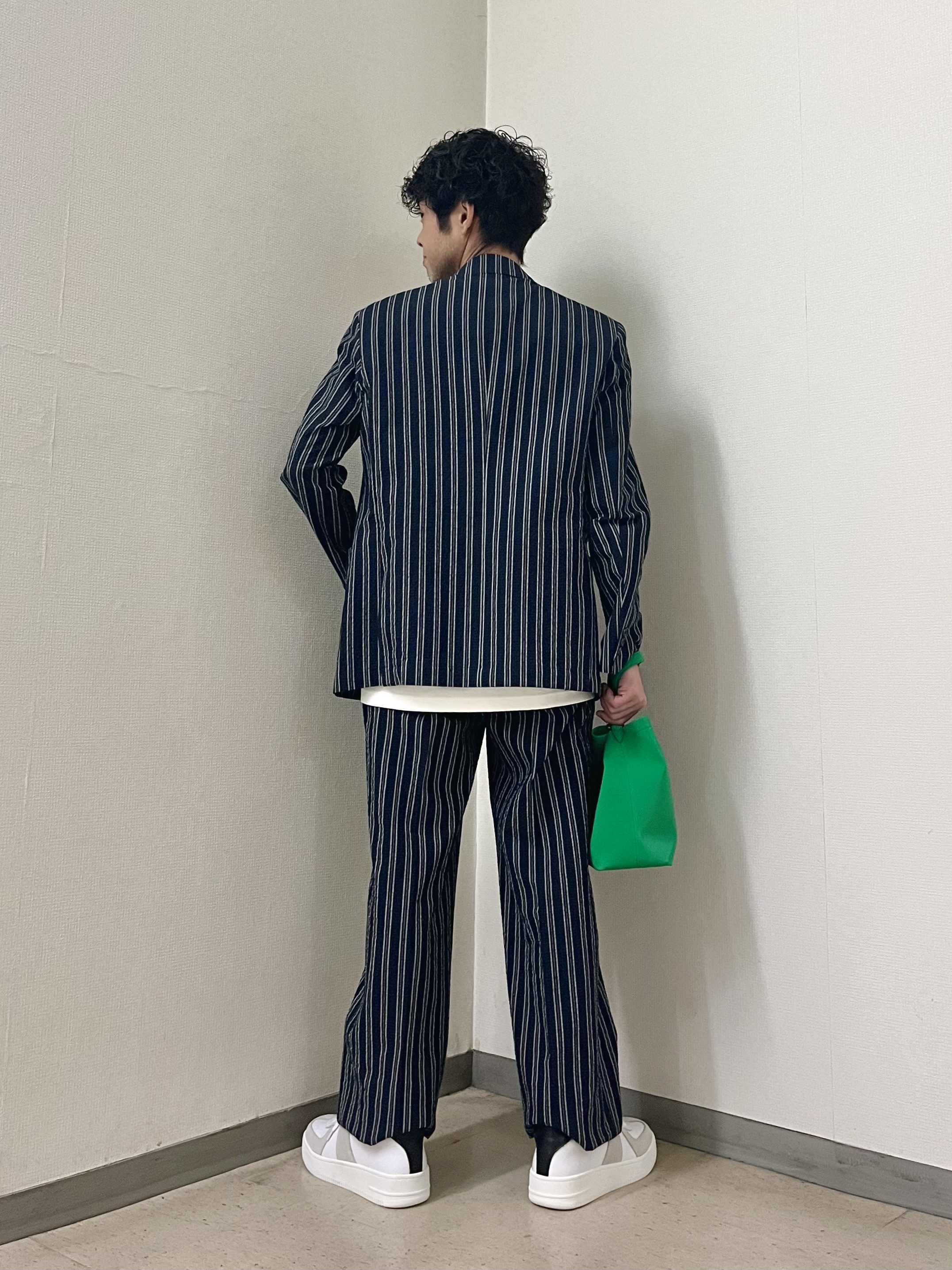 URAさんの「TAKEO KIKUCHI｜【BOWLER HAT LABEL】サッカーストライプ ダブルジャケット」を使ったコーディネート