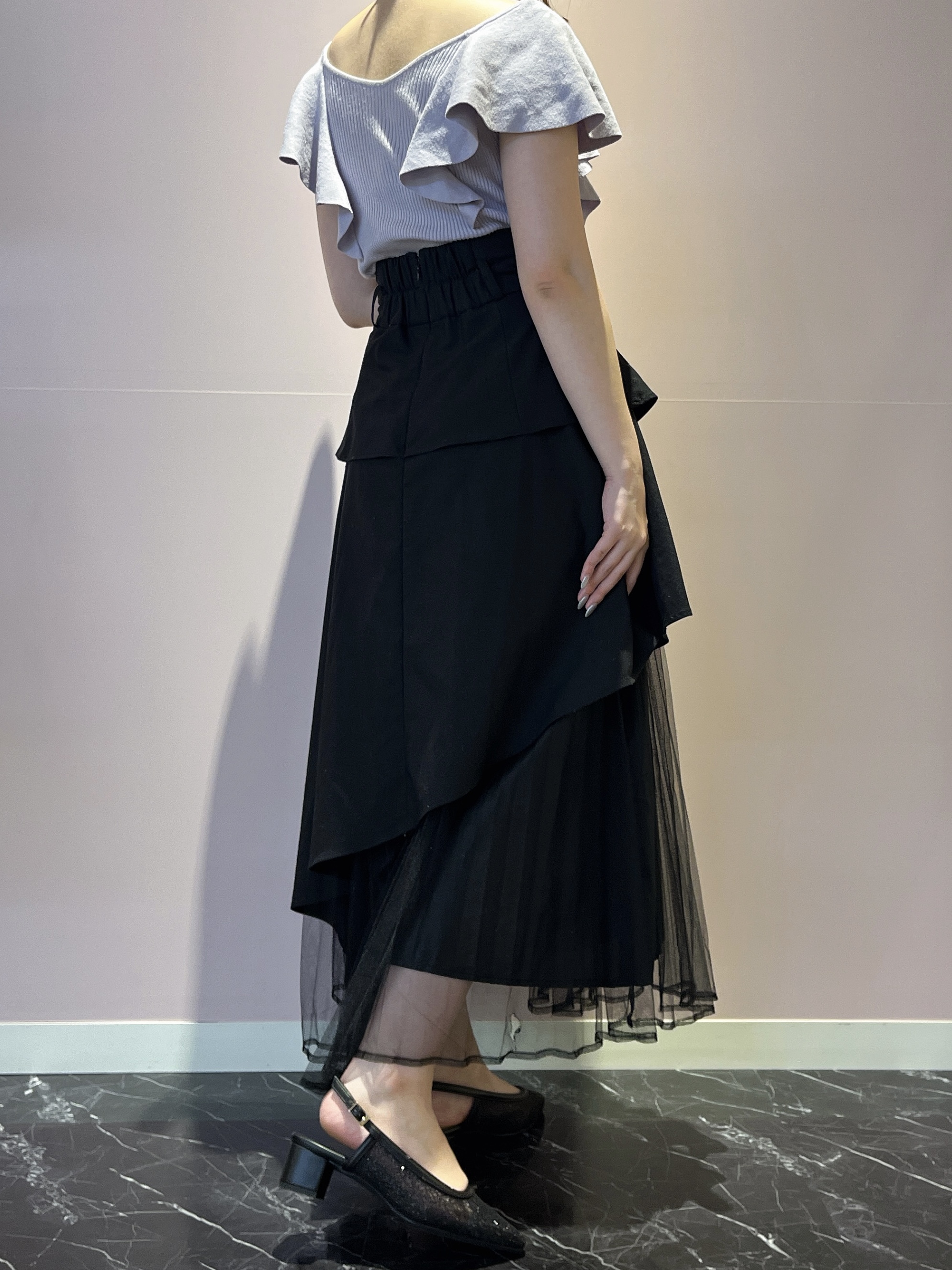 このかさんの「ESPERANZA｜ラメチュールバックストラップパンプス」を使ったコーディネート