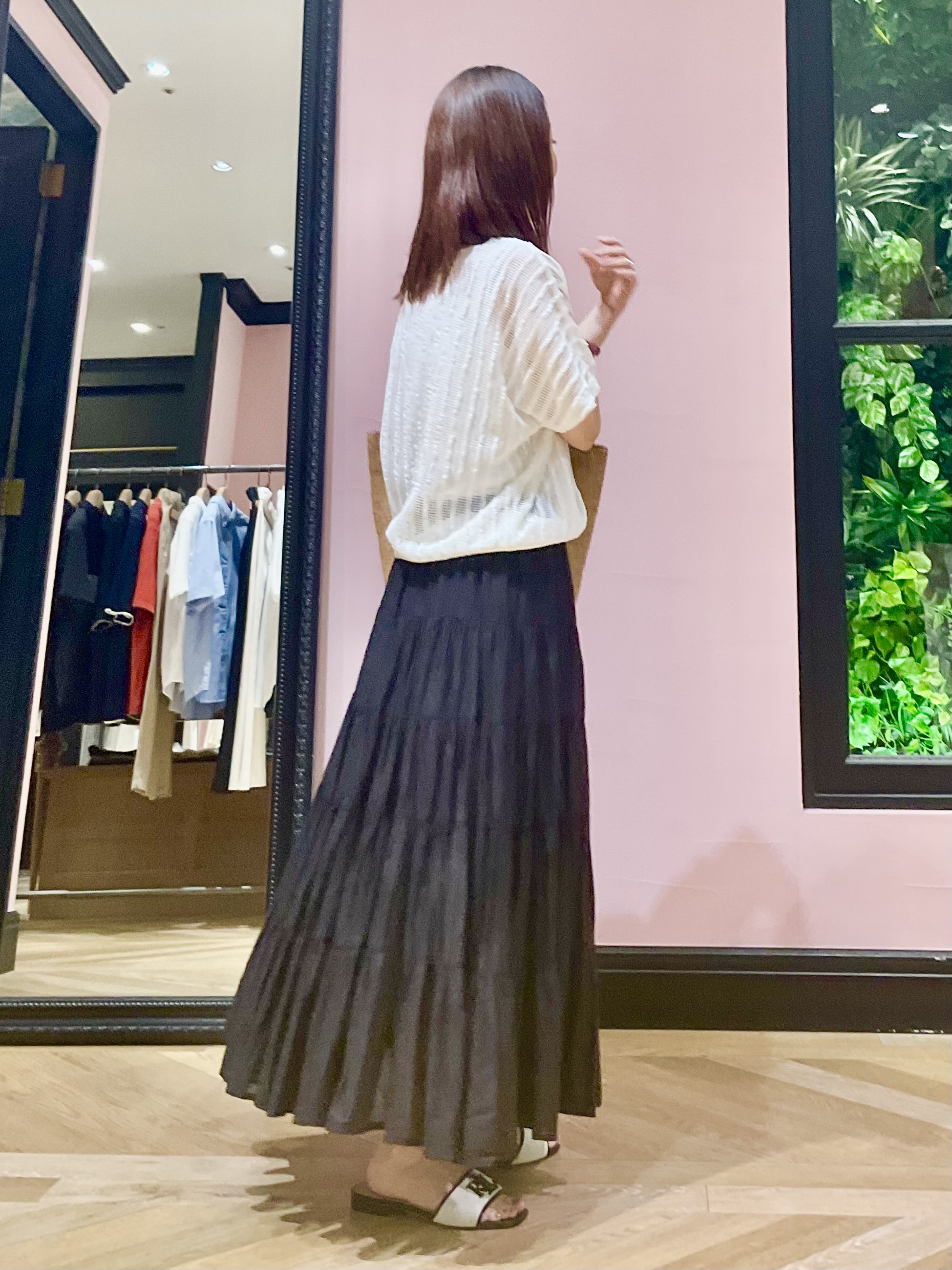 Hiwatashiさんの「DRESSTERIOR｜シアーメッシュプルオーバー」を使ったコーディネート