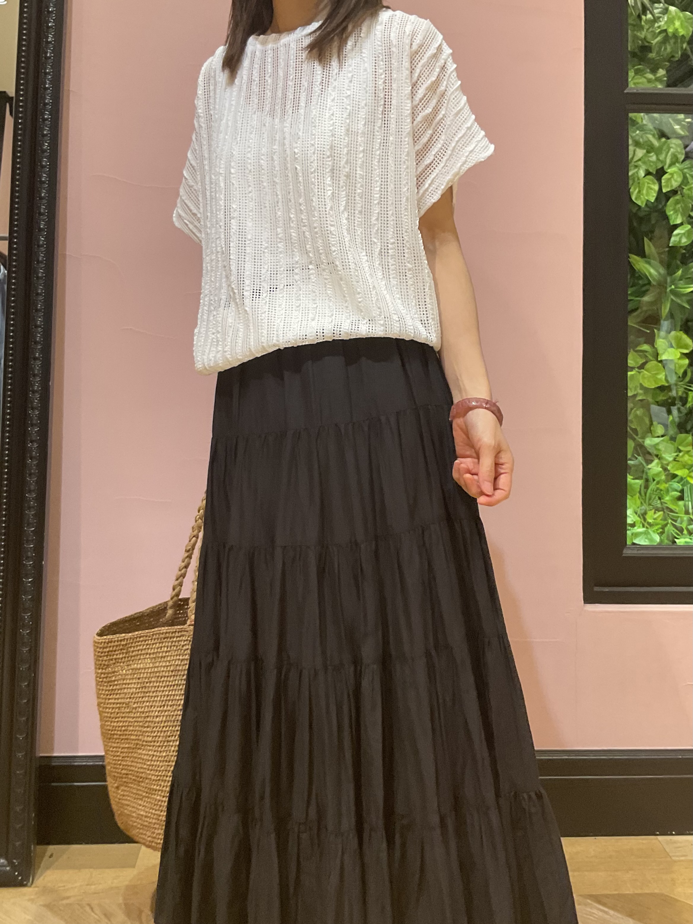 Hiwatashiさんの「DRESSTERIOR｜シアーメッシュプルオーバー」を使ったコーディネート
