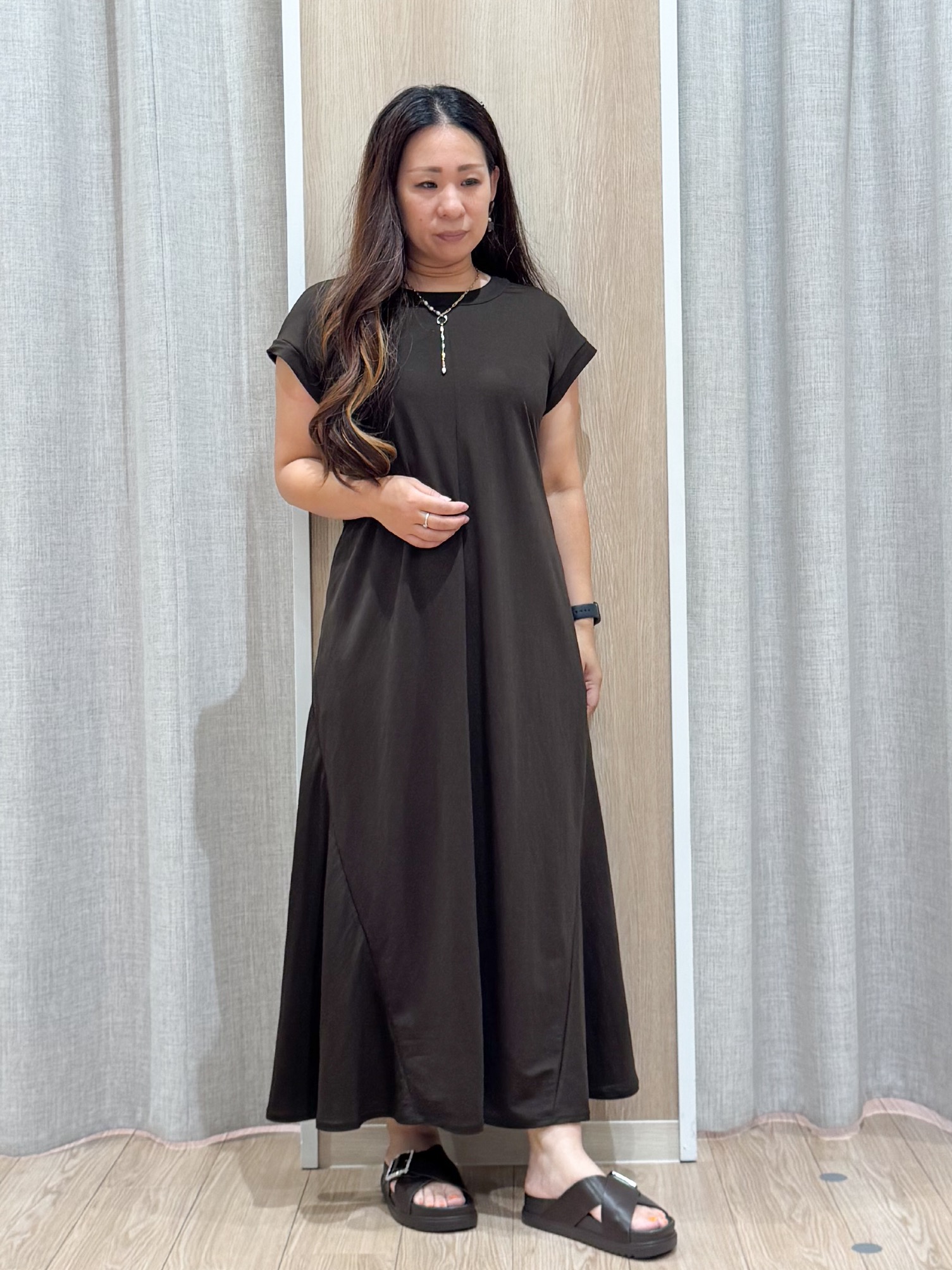 sachiさんの「grove｜【洗濯機OK/ひんやり】軽く羽織れるハーフスリーブジャケット」を使ったコーディネート
