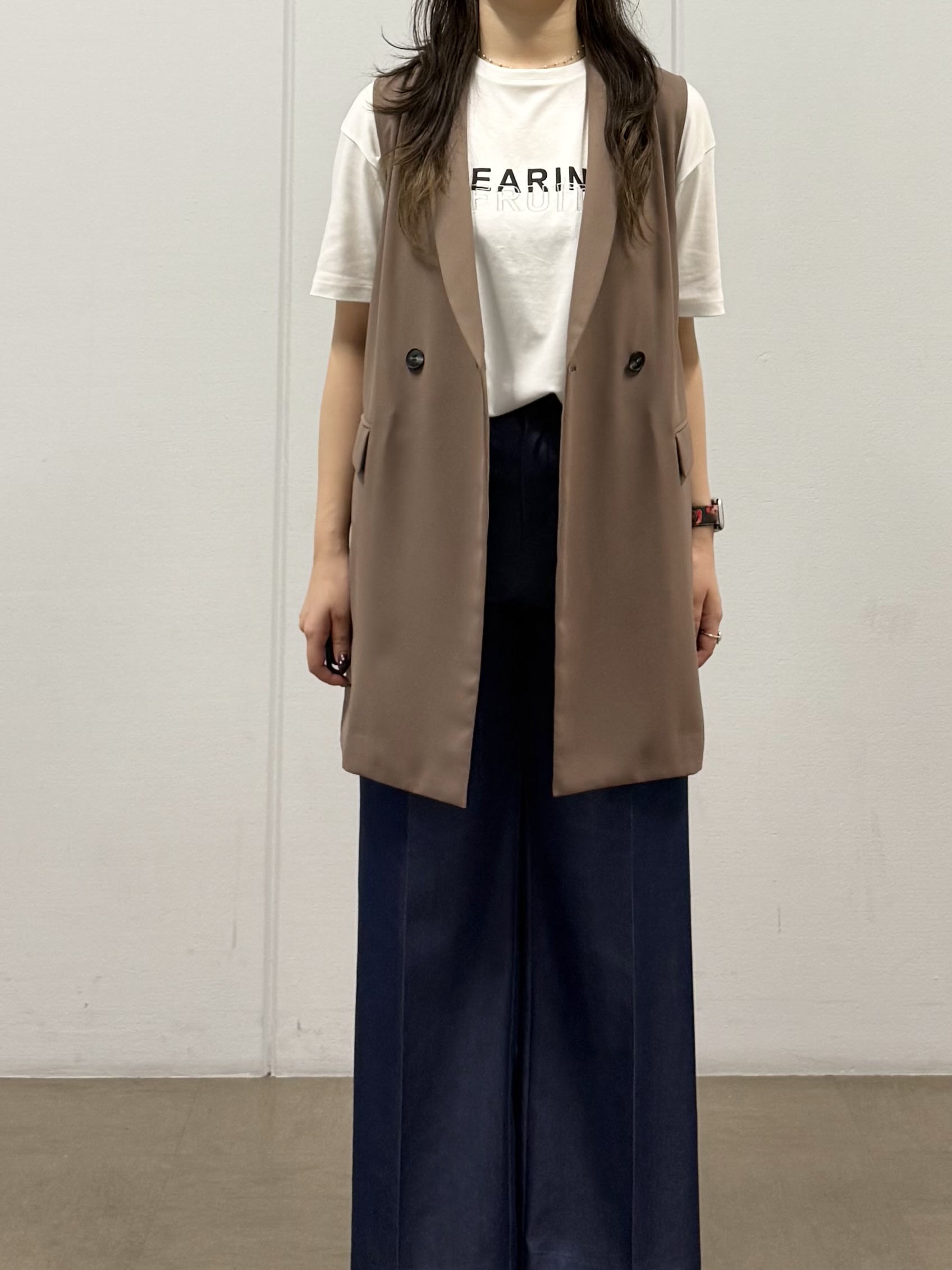 mizukiさんの「INDIVI｜【UVケア／選べるグラフィック】スムースジャージTシャツ」を使ったコーディネート