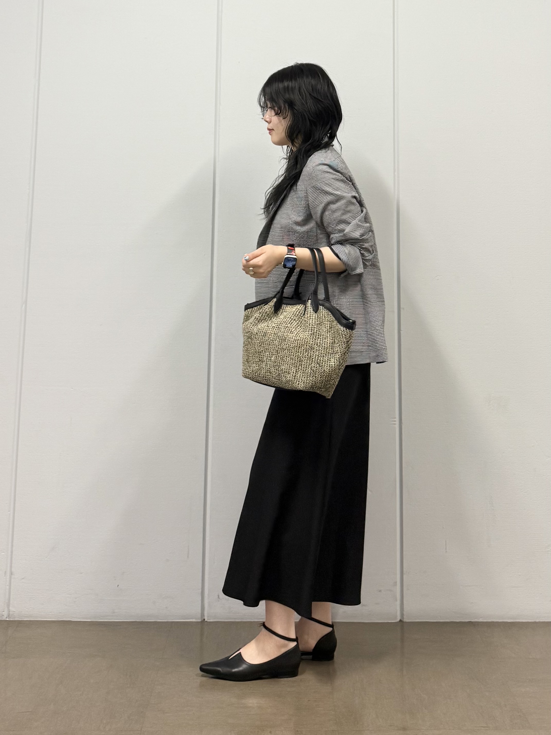 mizukiさんの「INDIVI｜【洗える】ガーター編みVネックニットT」を使ったコーディネート