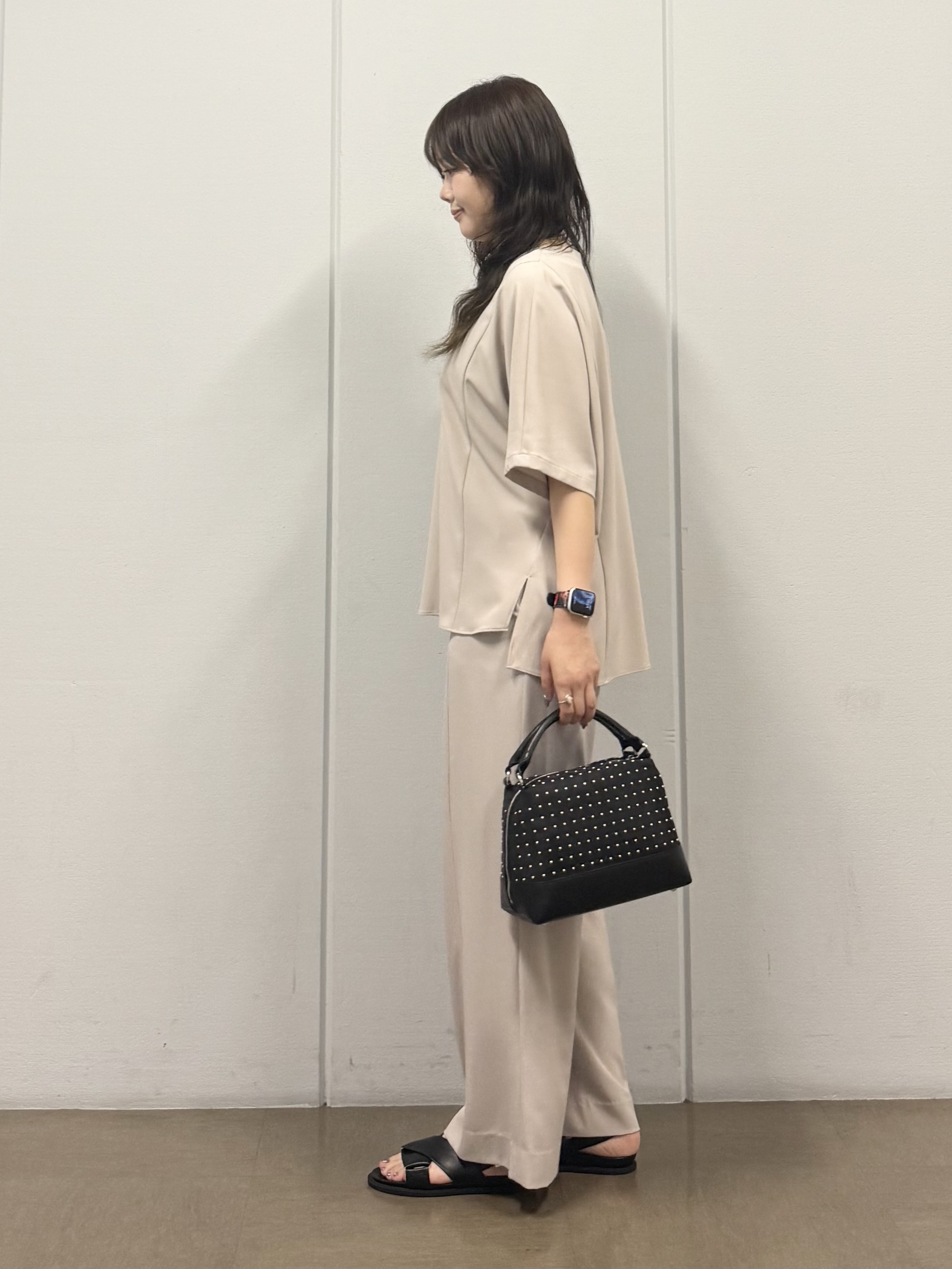 mizukiさんの「INDIVI｜【着る日傘】ドルマントップス」を使ったコーディネート