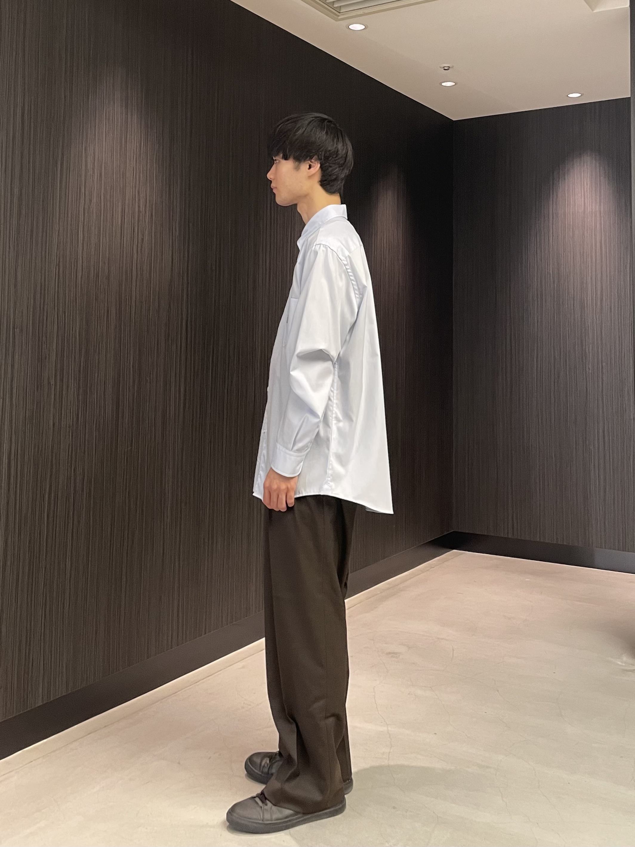 Okdさんの「TAKEO KIKUCHI｜【BOWLER HAT LABEL】ボーラーハットウォーカー刺繍 ボタンダウンシャツ」を使ったコーディネート