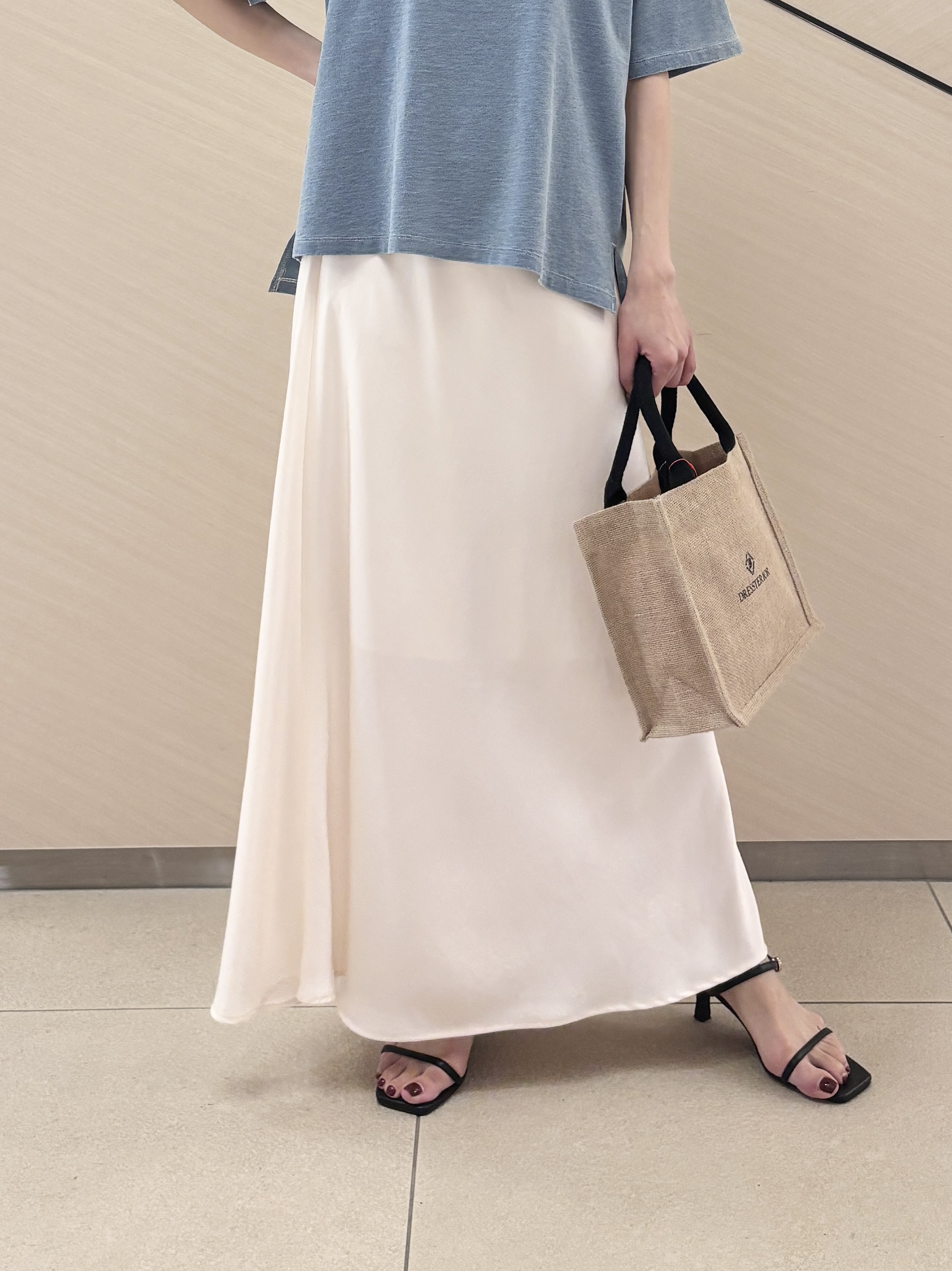 清水夏姫さんの「DRESSTERIOR｜【otonaMUSE5月号掲載】スキニーベルトサンダル」を使ったコーディネート