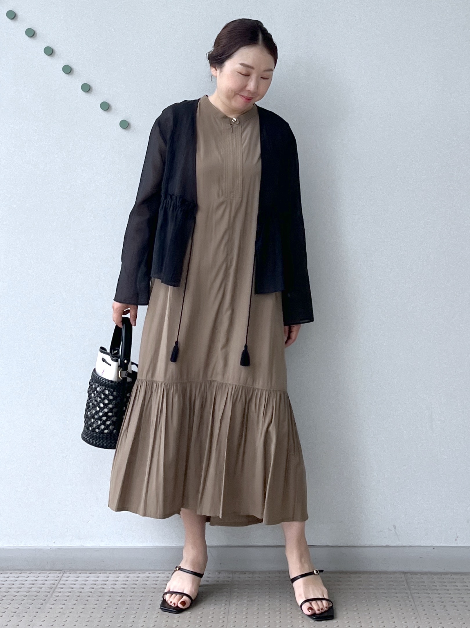 Soeさんの「DRESSTERIOR｜シアー カーディガンブラウス」を使ったコーディネート