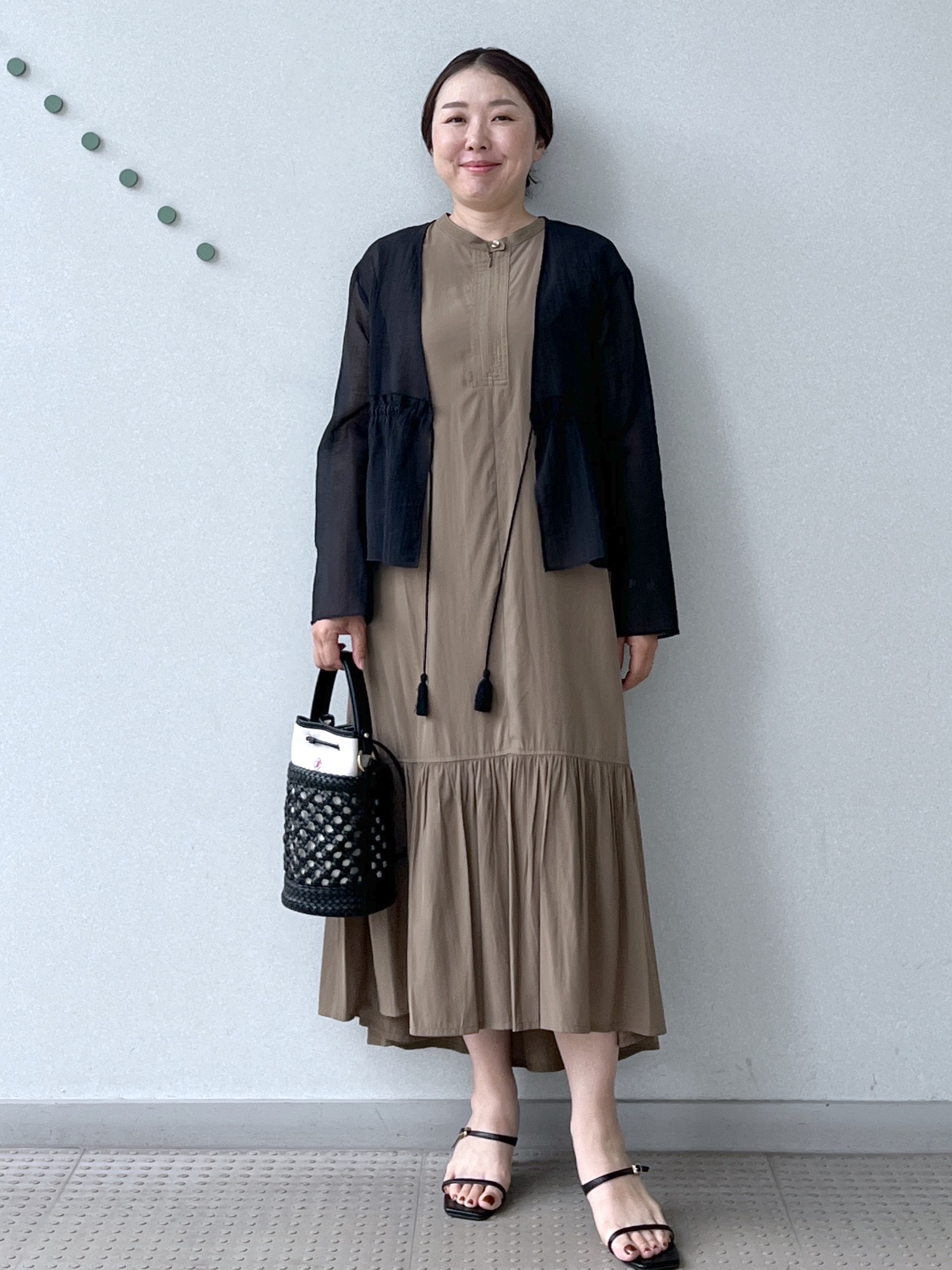 Soeさんの「DRESSTERIOR｜シアー カーディガンブラウス」を使ったコーディネート