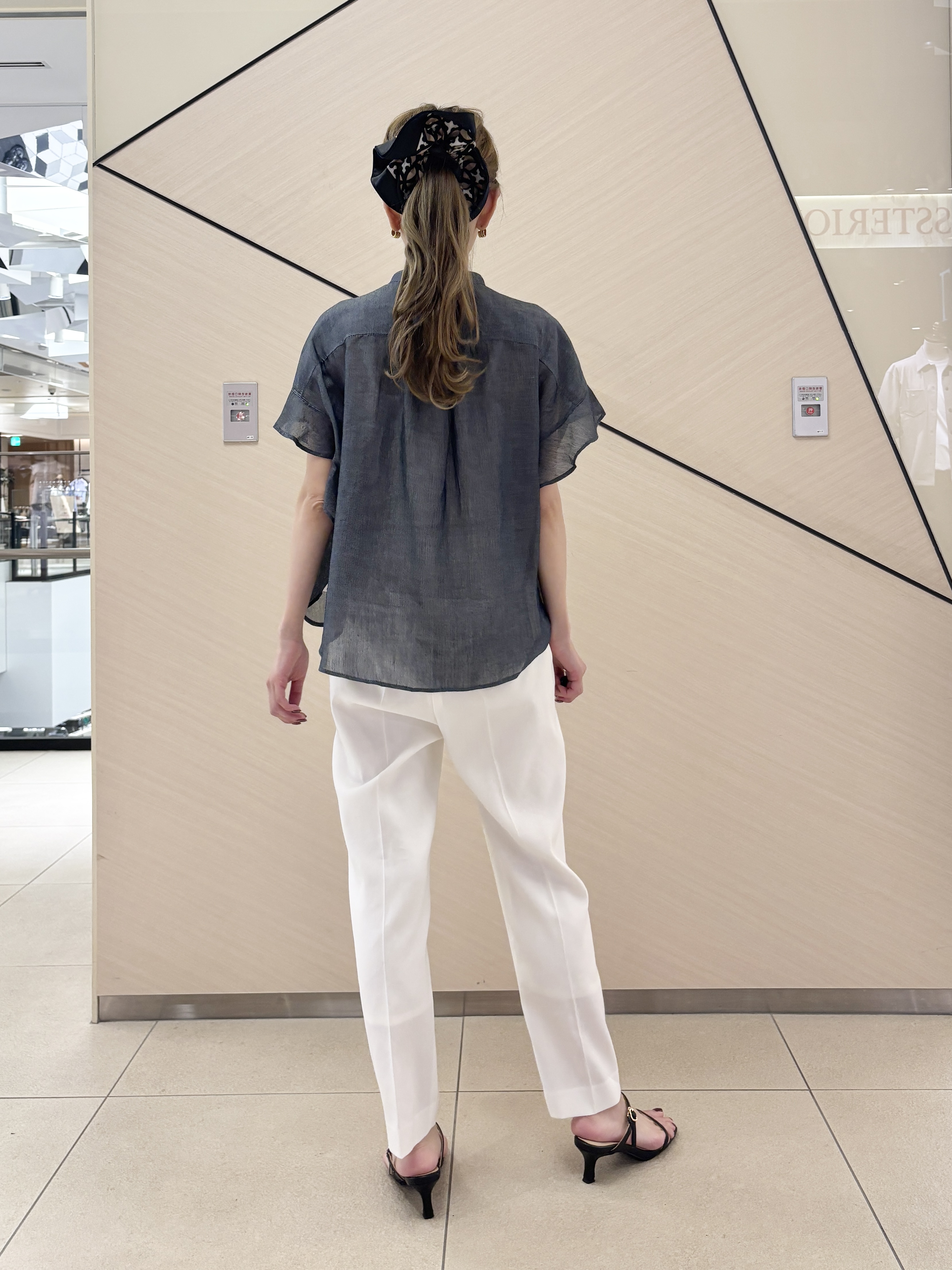清水夏姫さんの「DRESSTERIOR｜【otonaMUSE5月号掲載】スキニーベルトサンダル」を使ったコーディネート