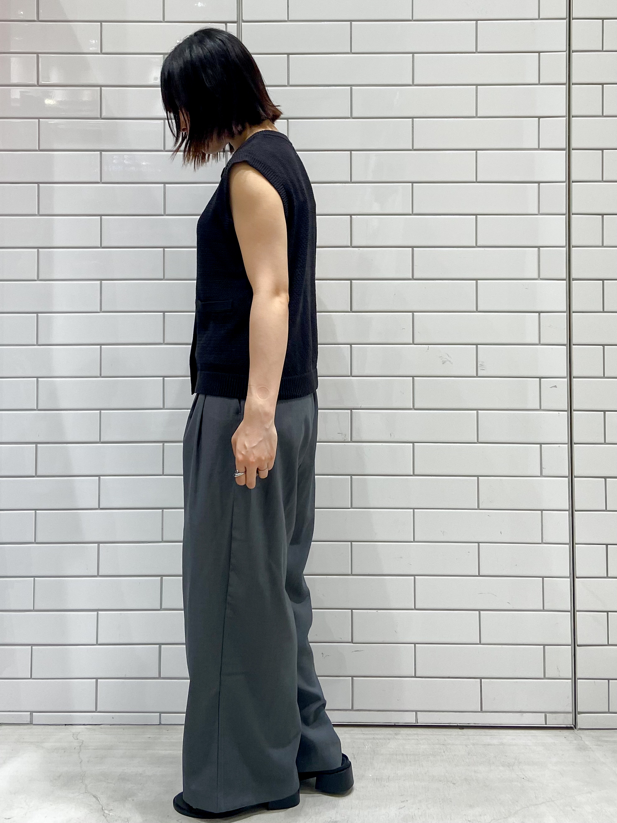 kimiさんの「OPAQUE.CLIP｜メッシュニットベスト【洗濯機OK】」を使ったコーディネート