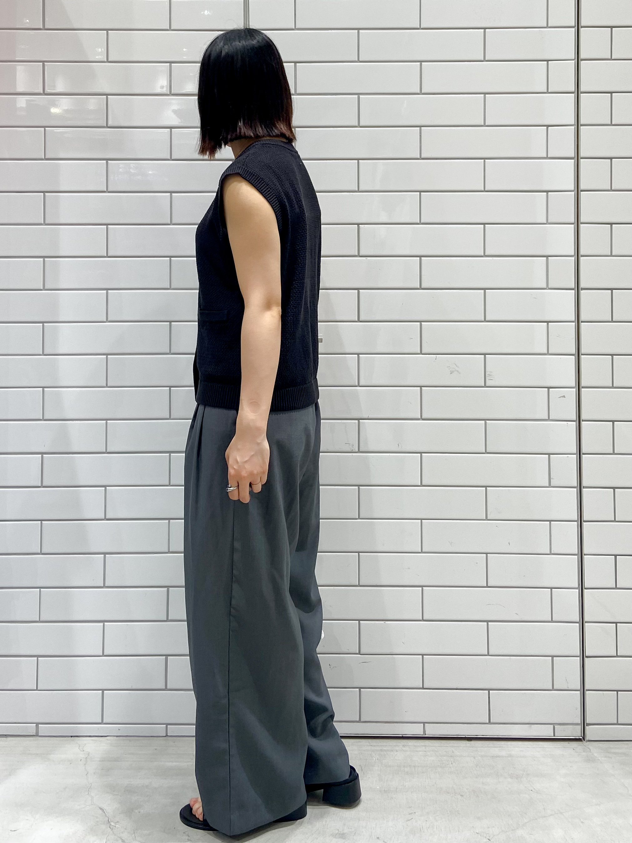 kimiさんの「OPAQUE.CLIP｜メッシュニットベスト【洗濯機OK】」を使ったコーディネート