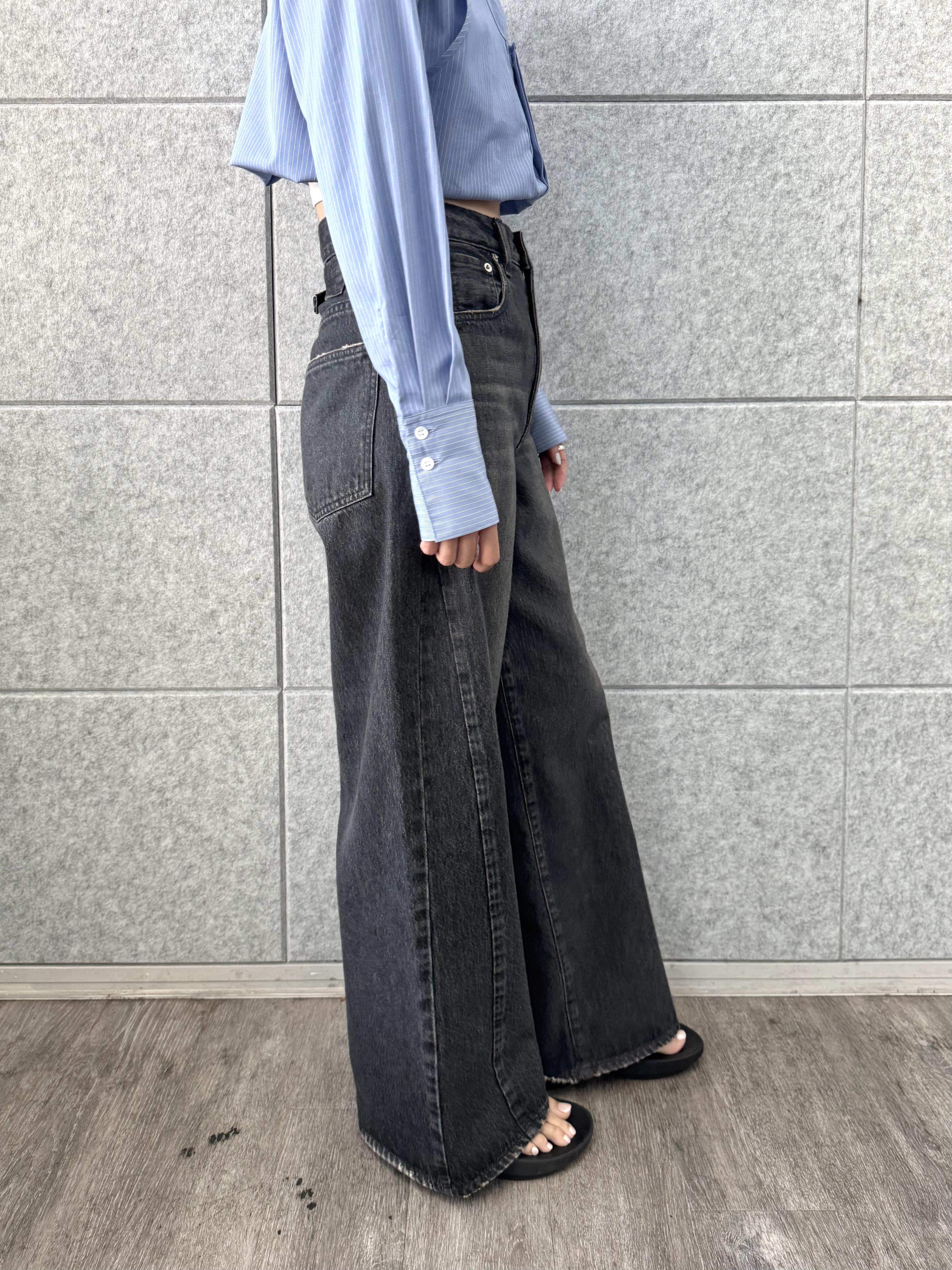 uchi__yamaさんの「CODE A｜heyep｜Piercing  Hair Clip Large」を使ったコーディネート