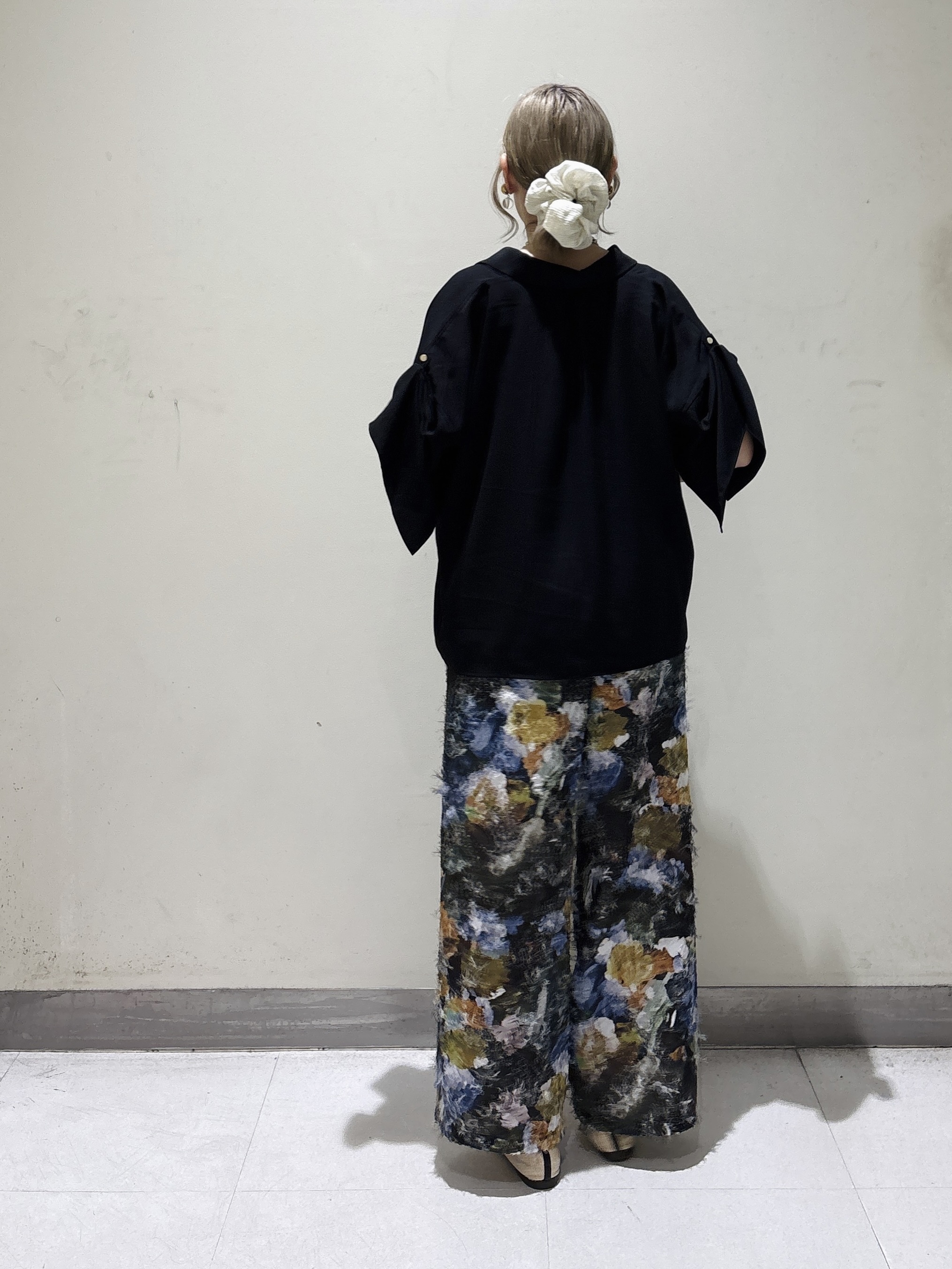みきちぃさんの「OPAQUE.CLIP｜【UV／接触冷感／吸水速乾／】タックスリーブスキッパーブラウス《洗濯機OK》」を使ったコーディネート