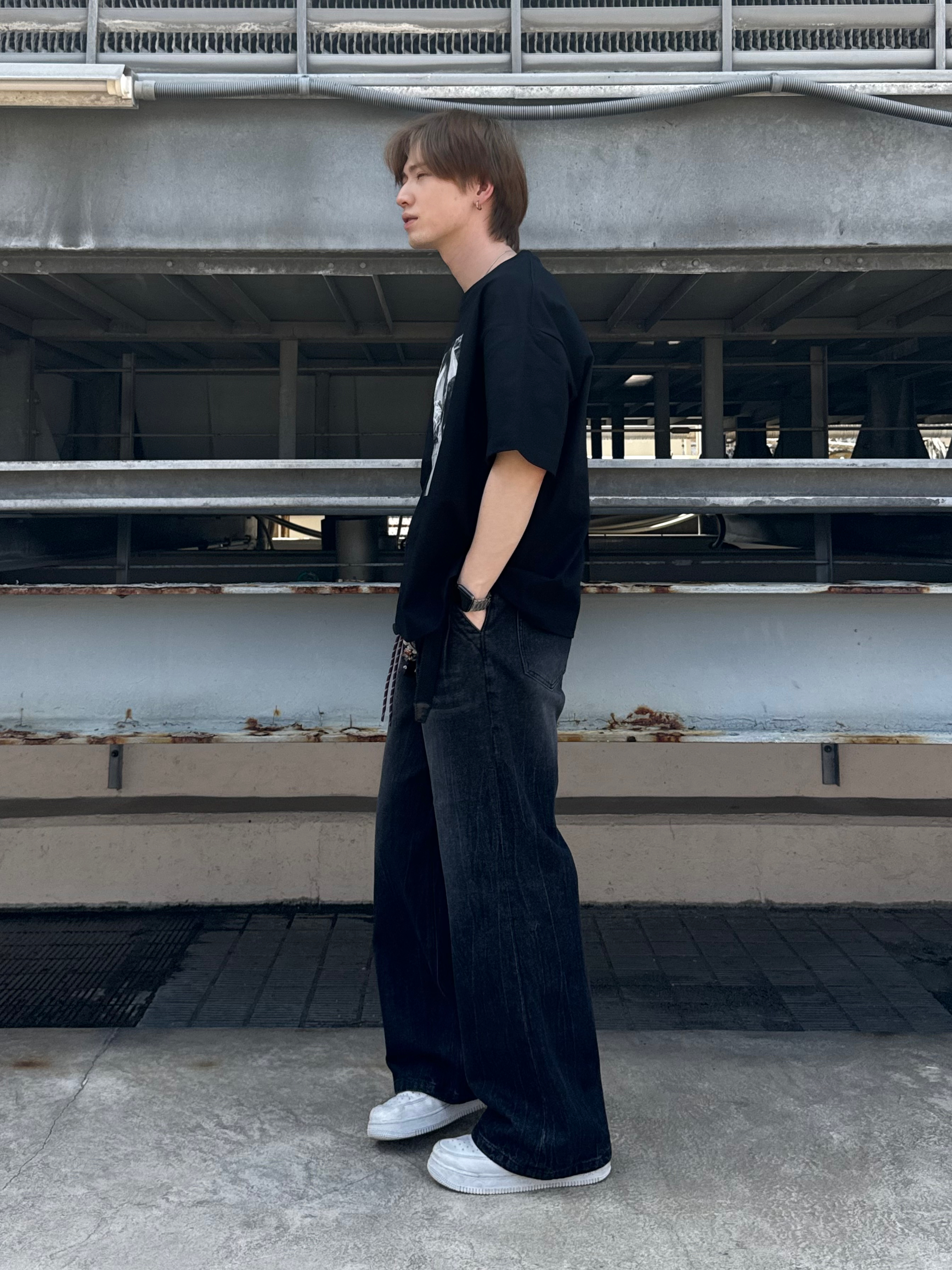 カネダさんの「tk.TAKEO KIKUCHI｜ワイドストレートレッグデニム」を使ったコーディネート