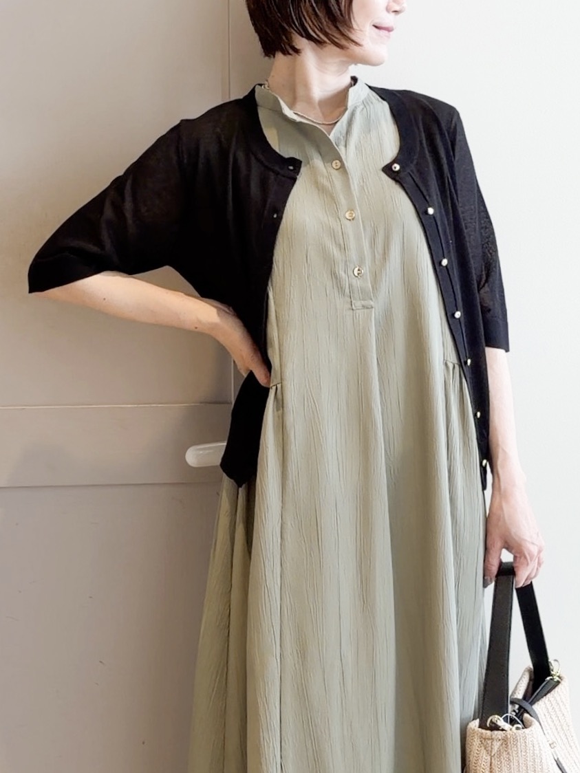 yamakoさんの「grove｜【洗える】大人のシアーニットカーディガン」を使ったコーディネート
