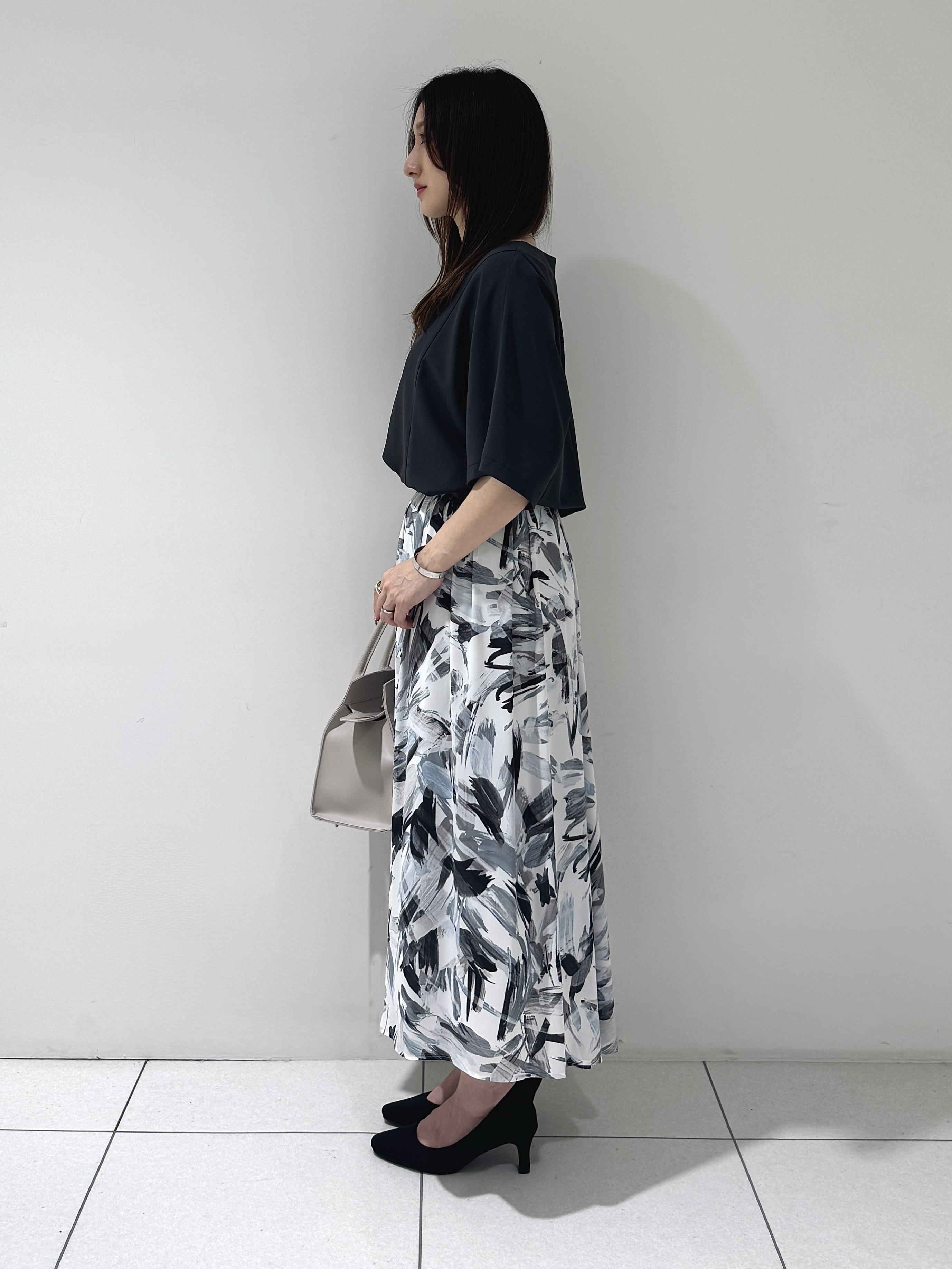 そんさんの「INDIVI｜【着る日傘】ドルマントップス」を使ったコーディネート