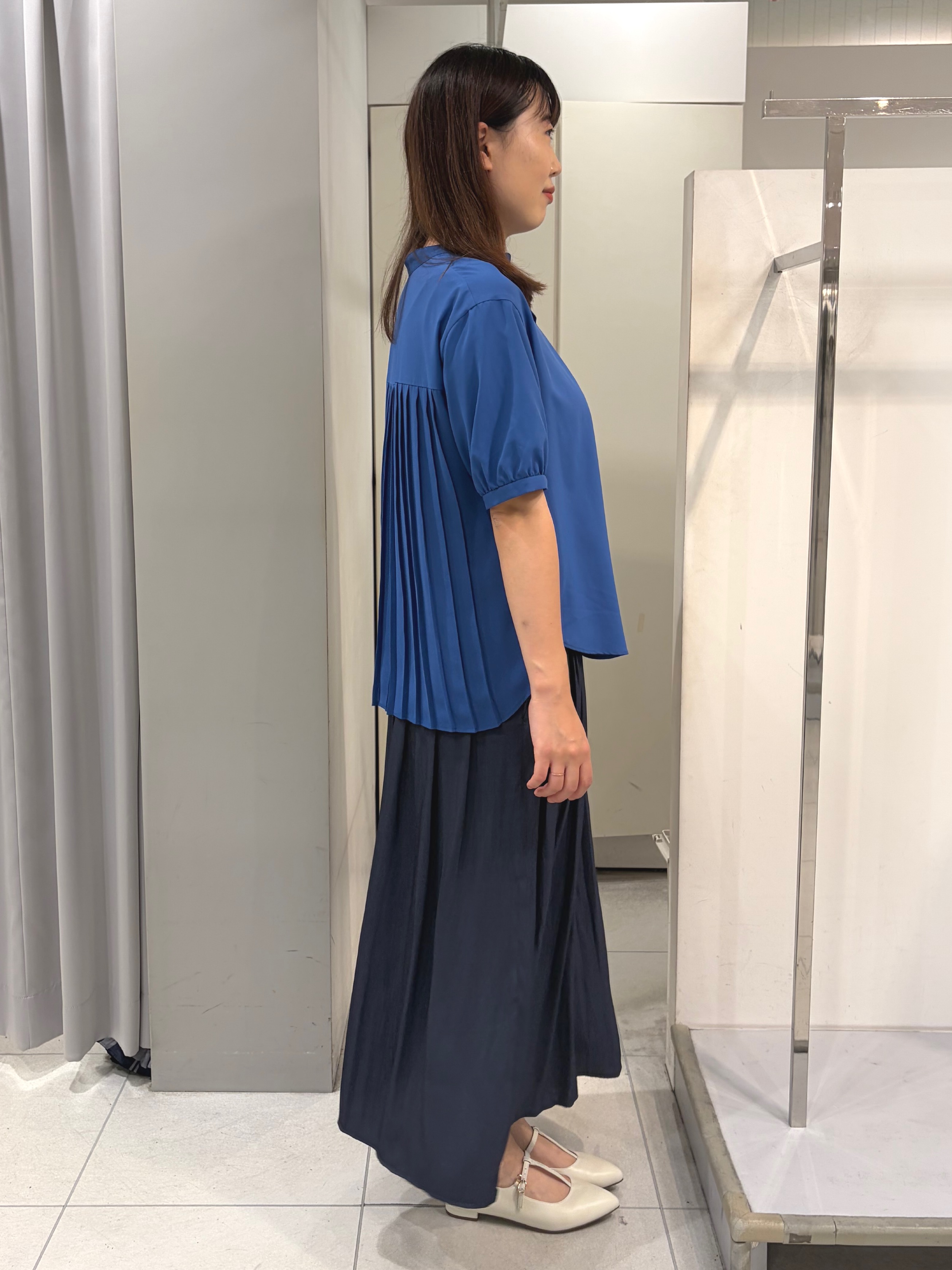 AZUSAさんの「Reflect｜【手洗い可】異素材ドッキングブラウス」を使ったコーディネート
