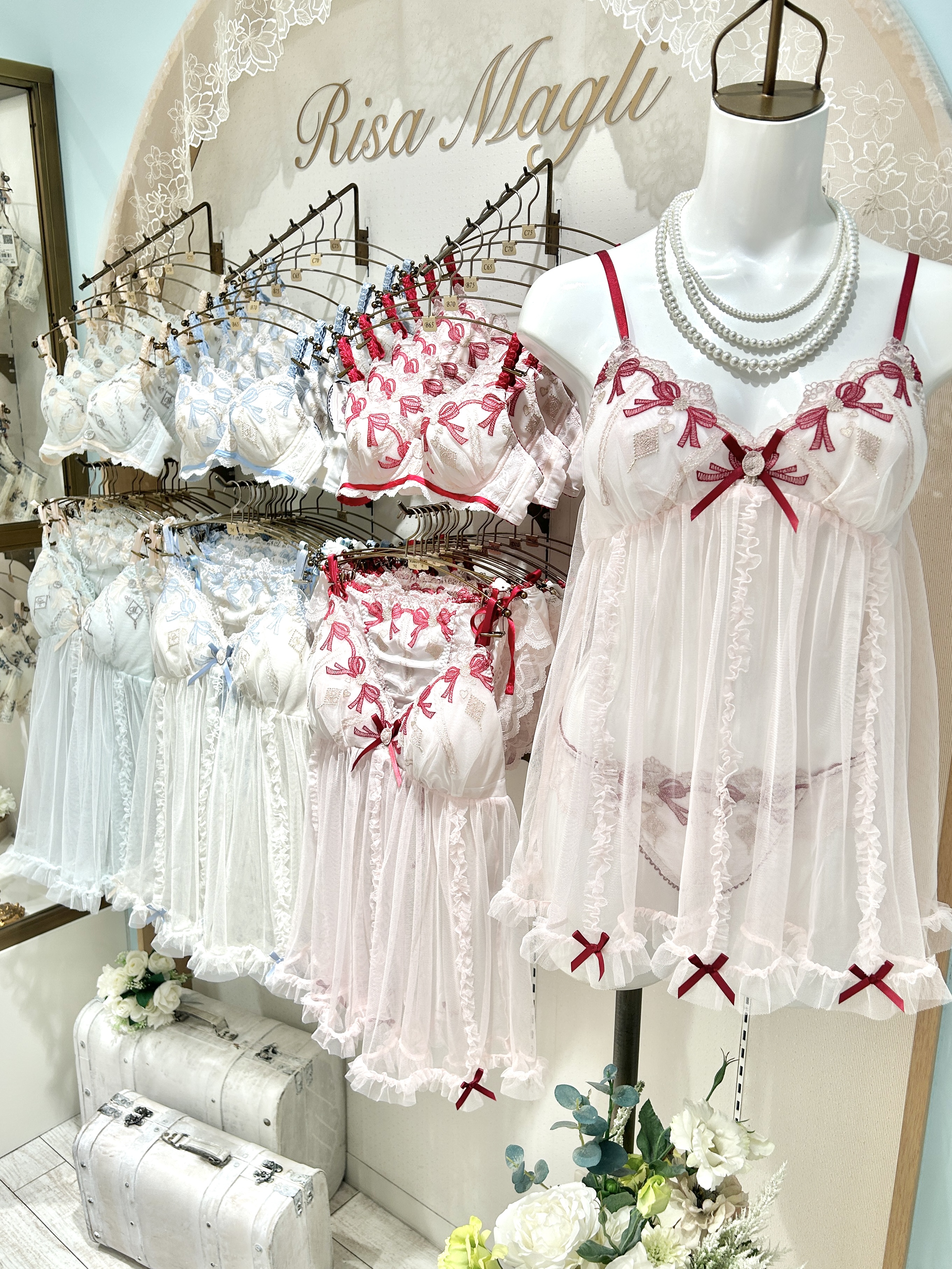 ichiさんの「Risa Magli｜ダニエラ ブラジャー (B-C) ＜V Make Type＞」を使ったコーディネート