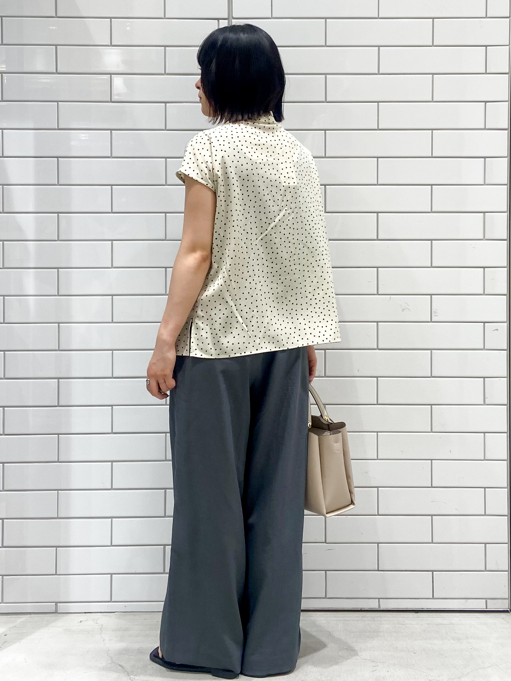 kimiさんの「OPAQUE.CLIP｜ドットボウタイブラウス【洗濯機OK】」を使ったコーディネート