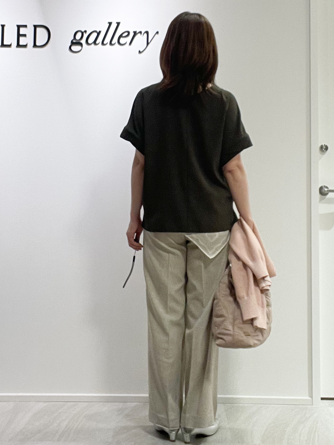 めいさんの「UNTITLED｜【セットアップ可/UVカット/前後2WAY】リラクシーフレンチスリーブブラウス」を使ったコーディネート