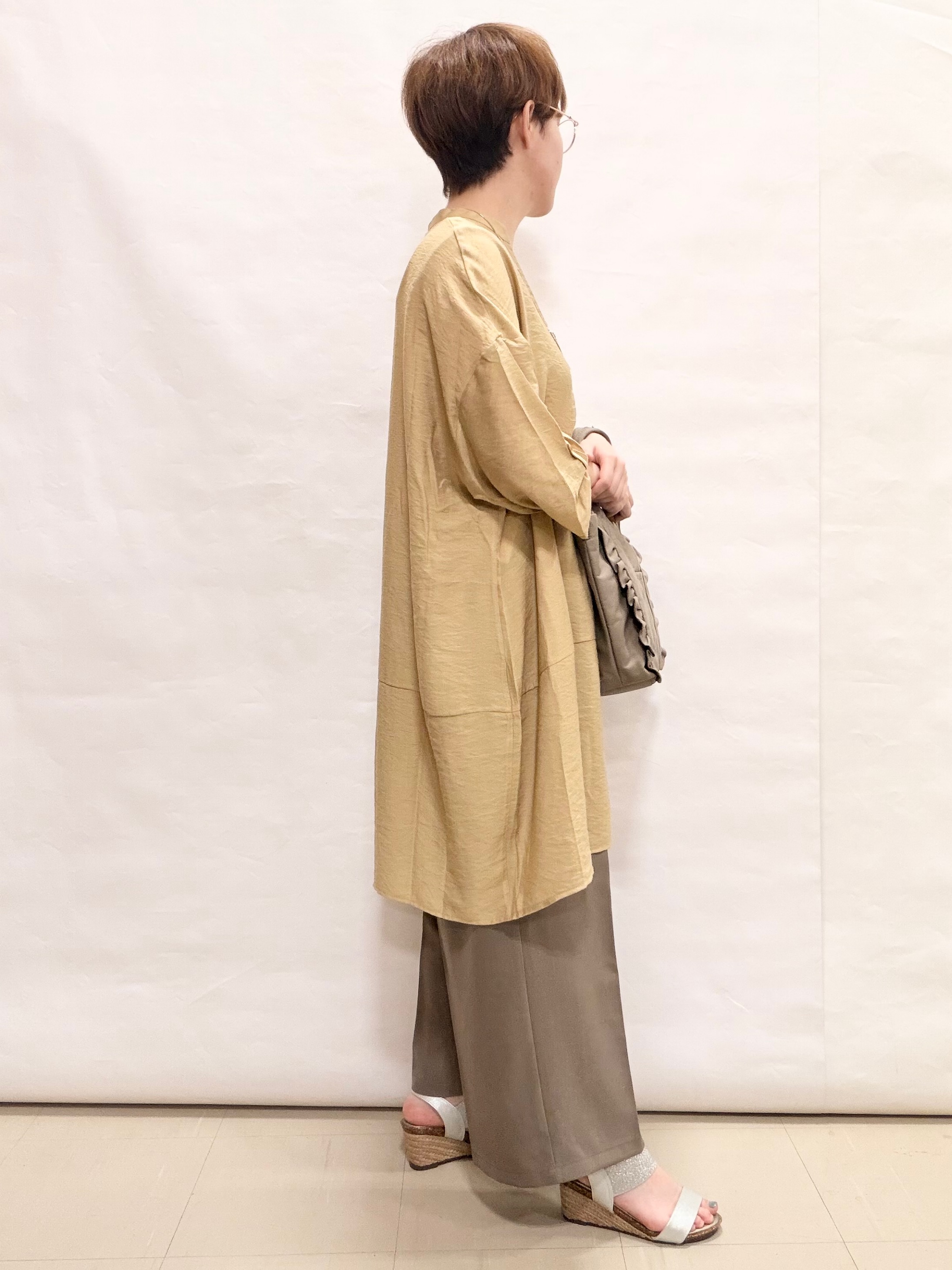 なっちゃんさんの「SHOO･LA･RUE｜【ひんやり/S-LL/洗濯機可】体型カバーにも スラブコクーンチュニック」を使ったコーディネート
