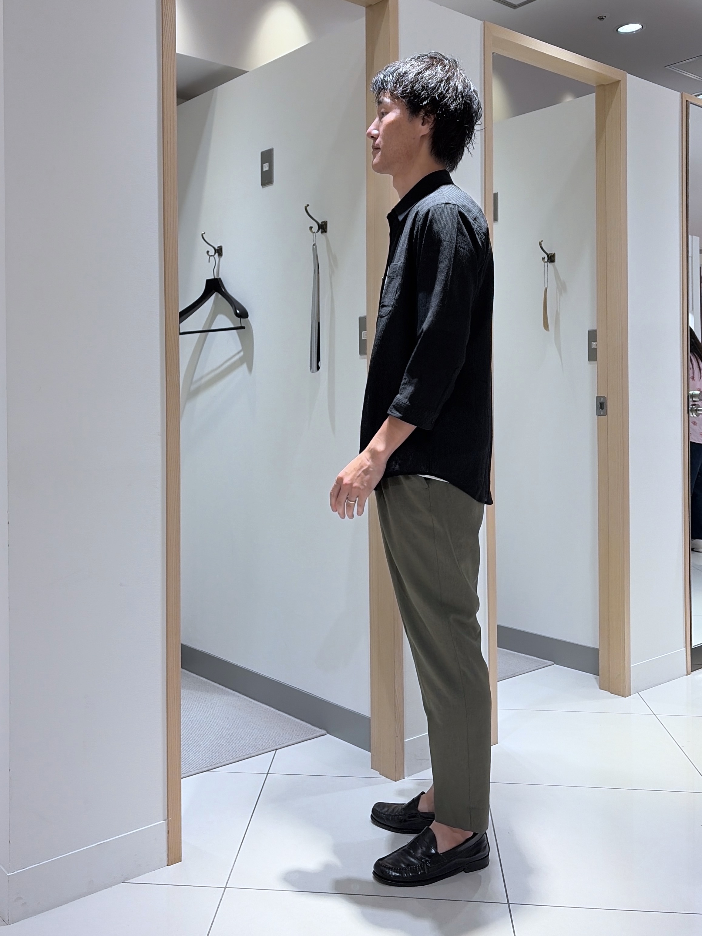 mutoさんの「TAKEO KIKUCHI｜【通気性】トリコットサッカー 7分袖シャツ」を使ったコーディネート